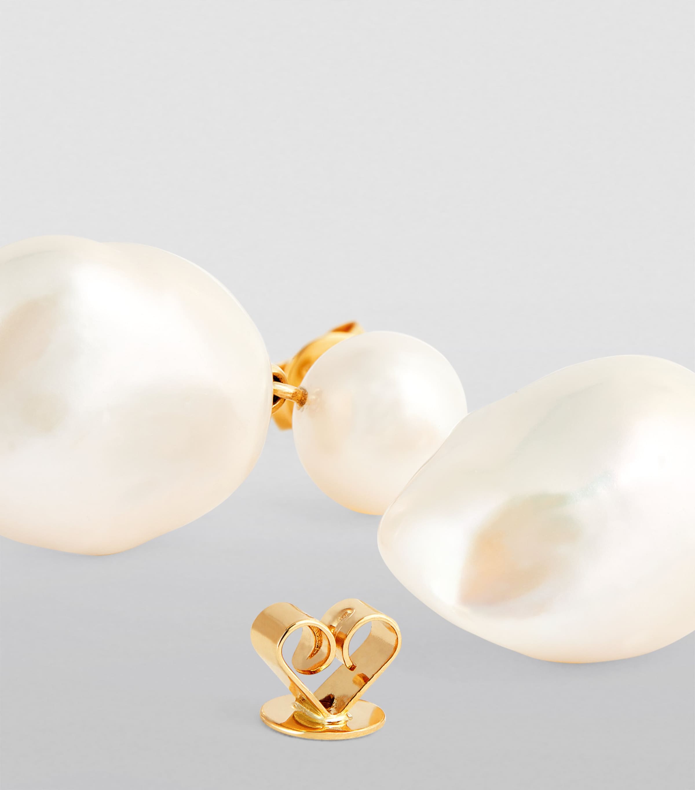 Yellow Gold and Pearl Venus Blanc Earrings YELLOW GOLD Image 6
