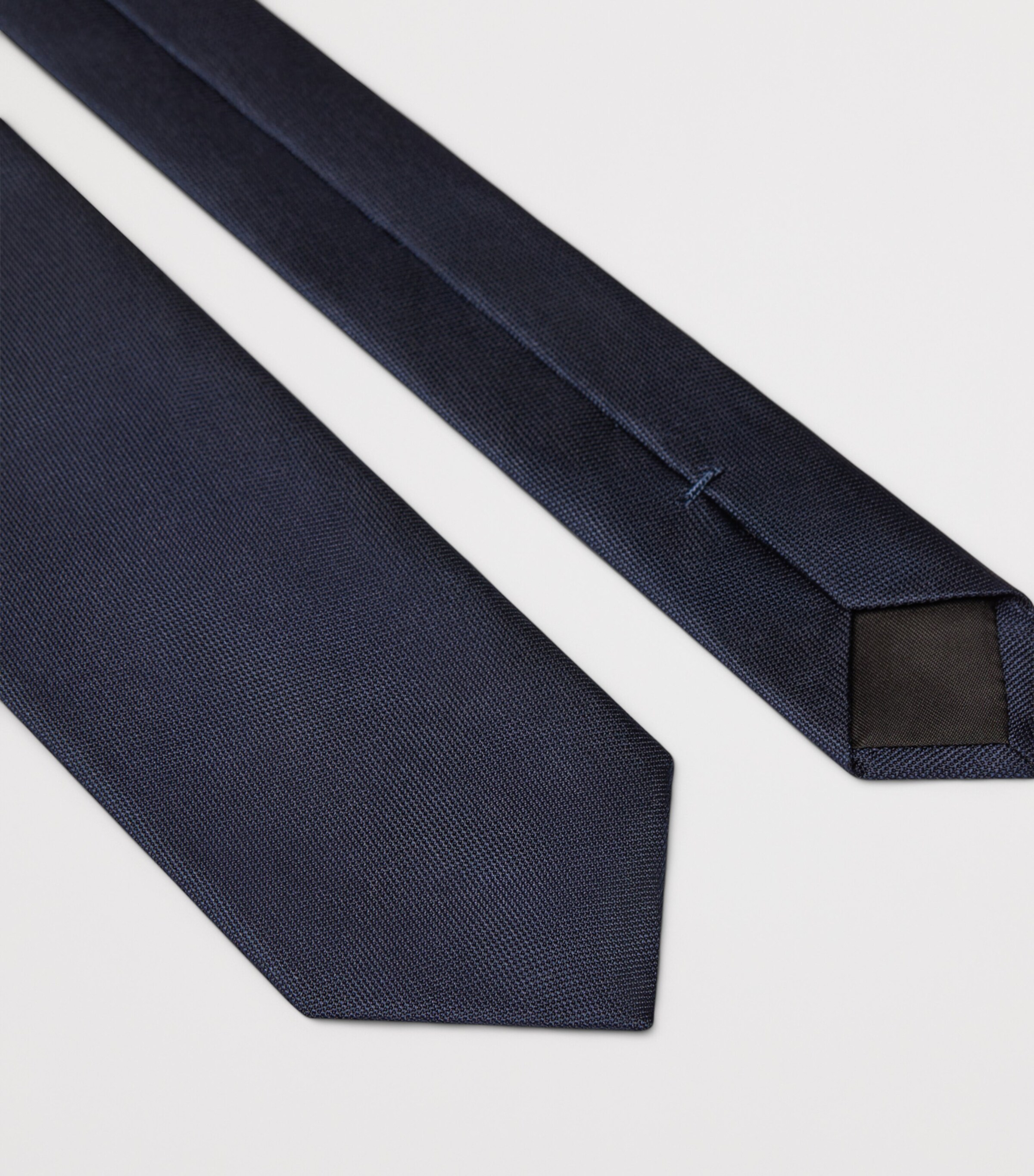 Silk Logo Tie NAVY Image 2