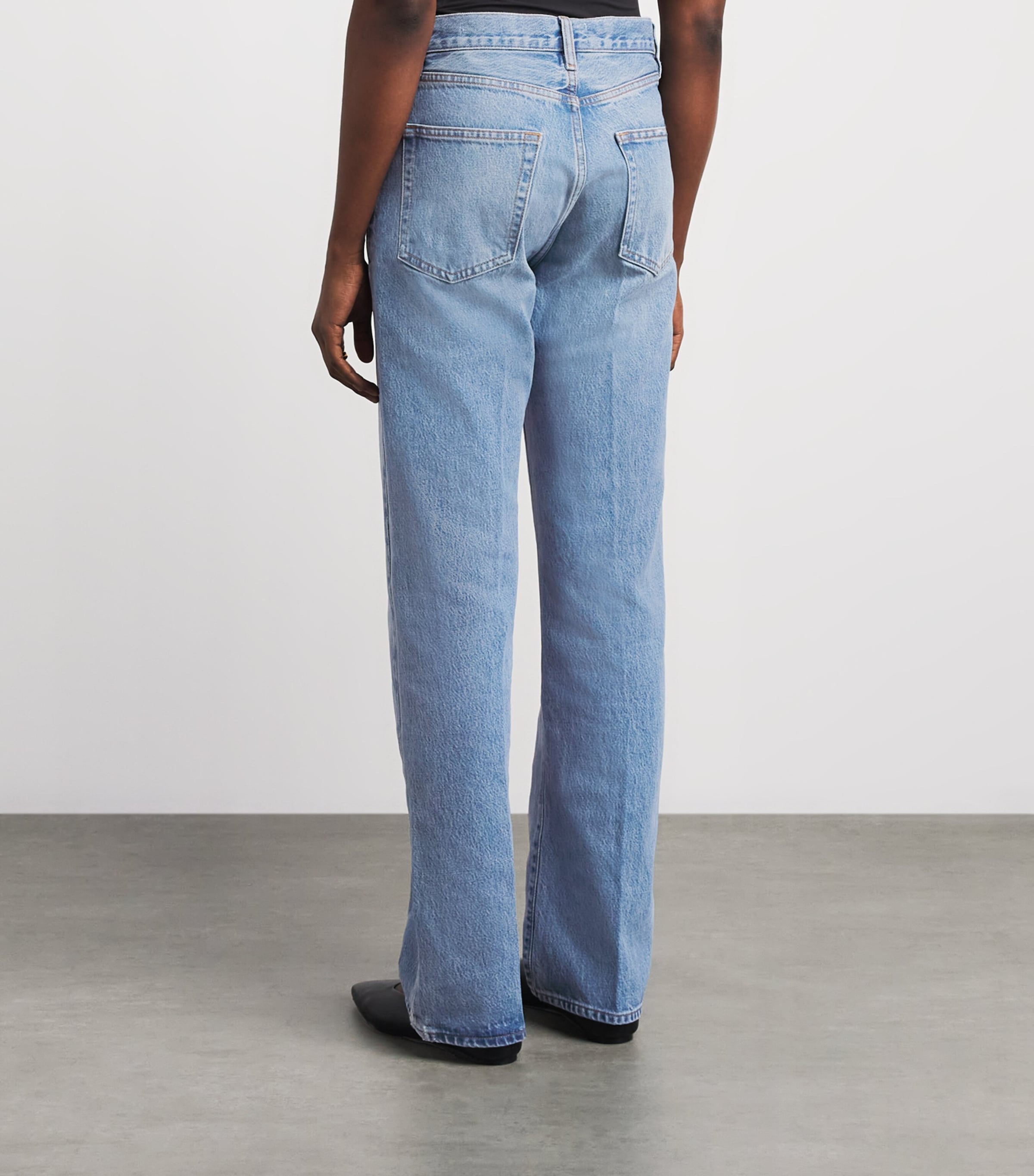 FRAME Womens The Vertical Straight Jeans Static Image 5