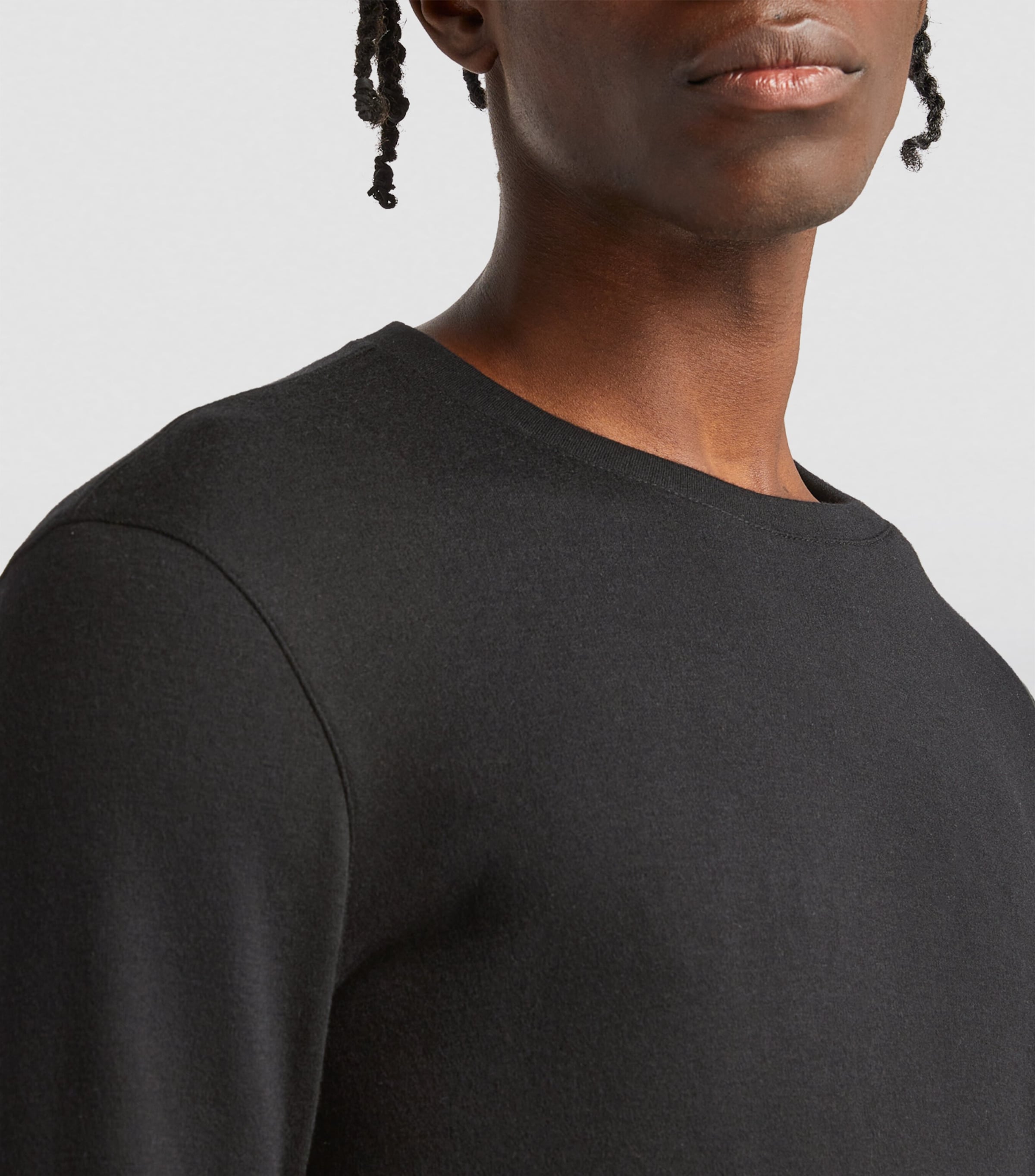 Giorgio Armani ブラックニット 46 Giorgio Armani Black Cashmere Crew-Neck Sweater | Harrods US