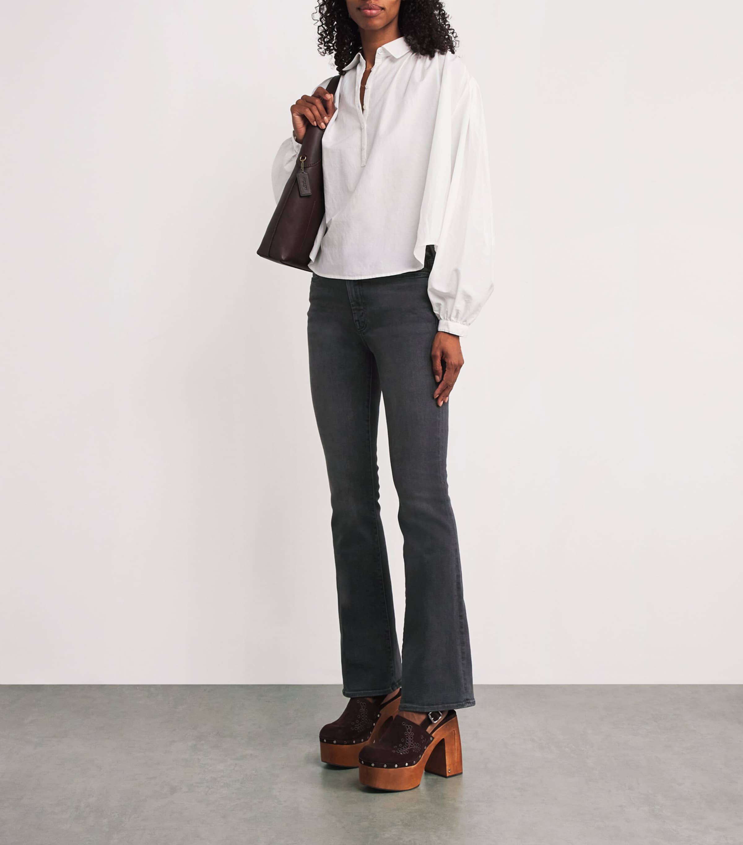 The Weekender Flared Jeans CAN YOU CALLMYPHONE Image 2