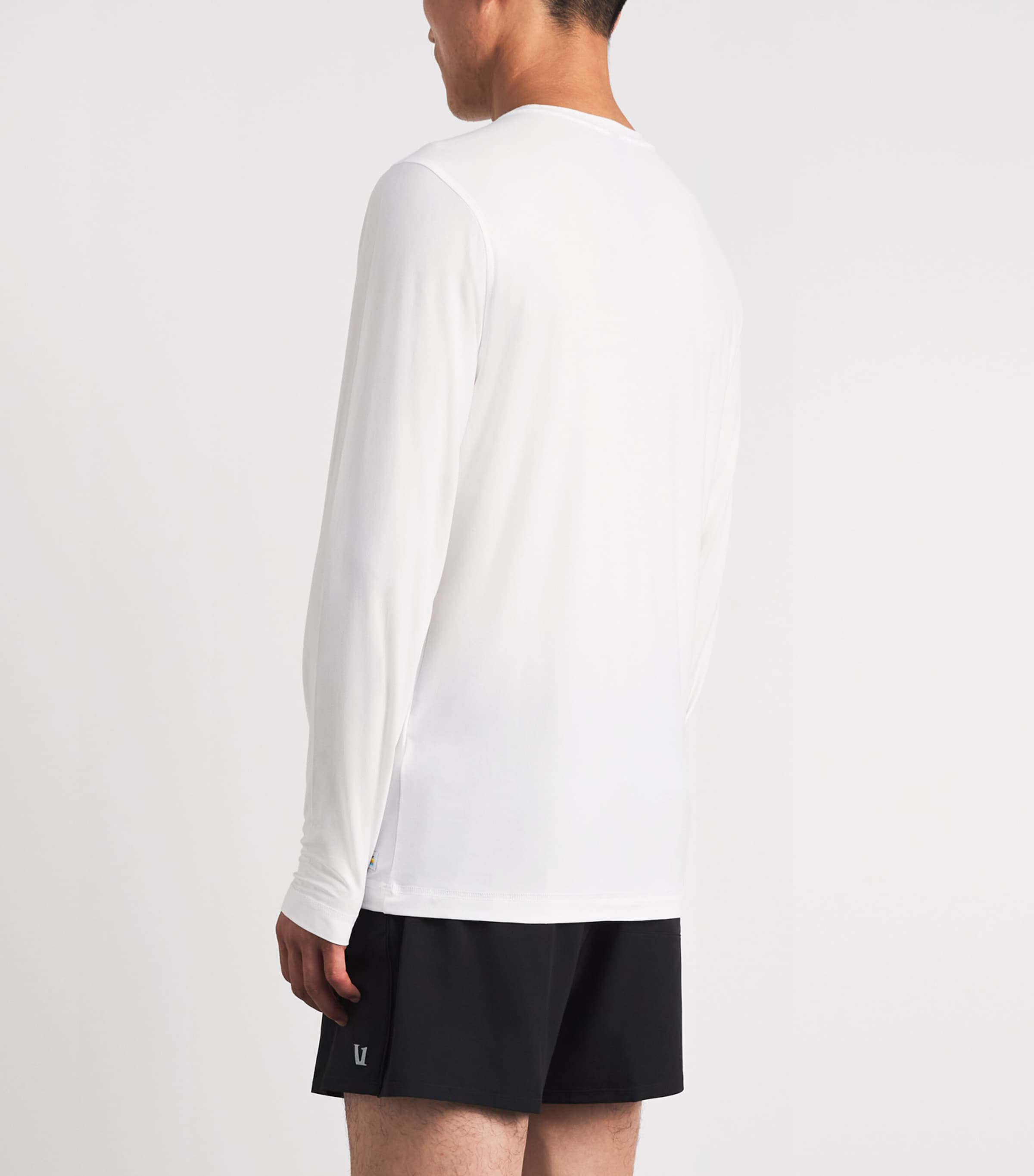 VUORI Mens Strato Tech Long-Sleeve T-Shirt Wht White Image 5