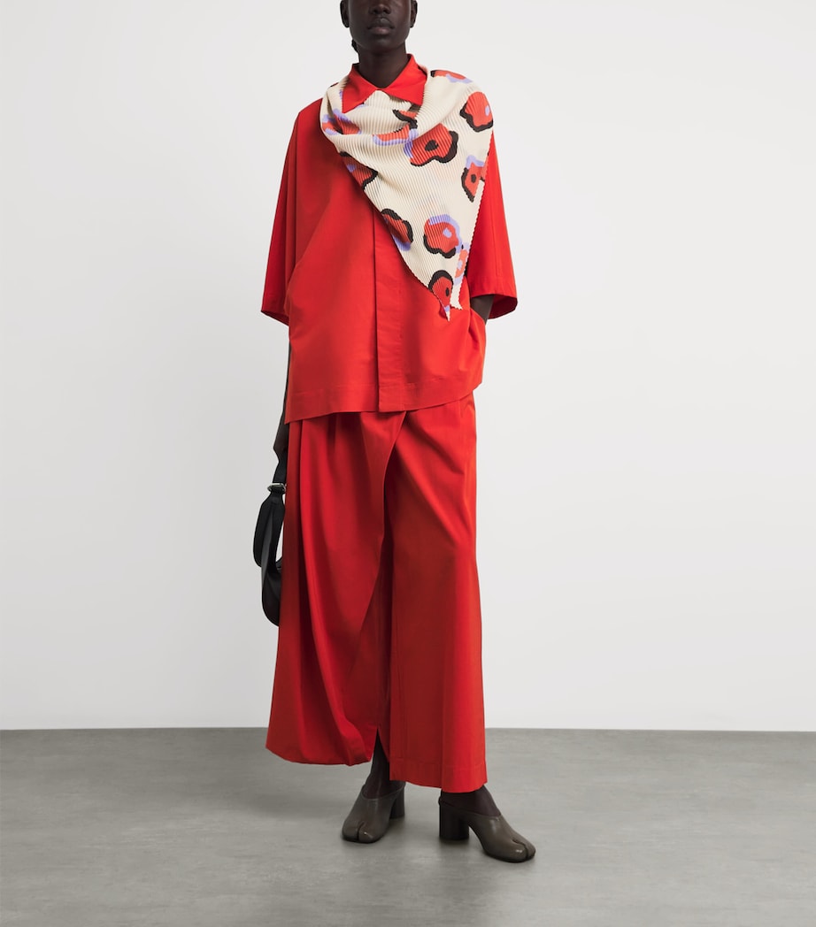 Issey Miyake Floral Verve Pleats Stole Beige Hued Image 2