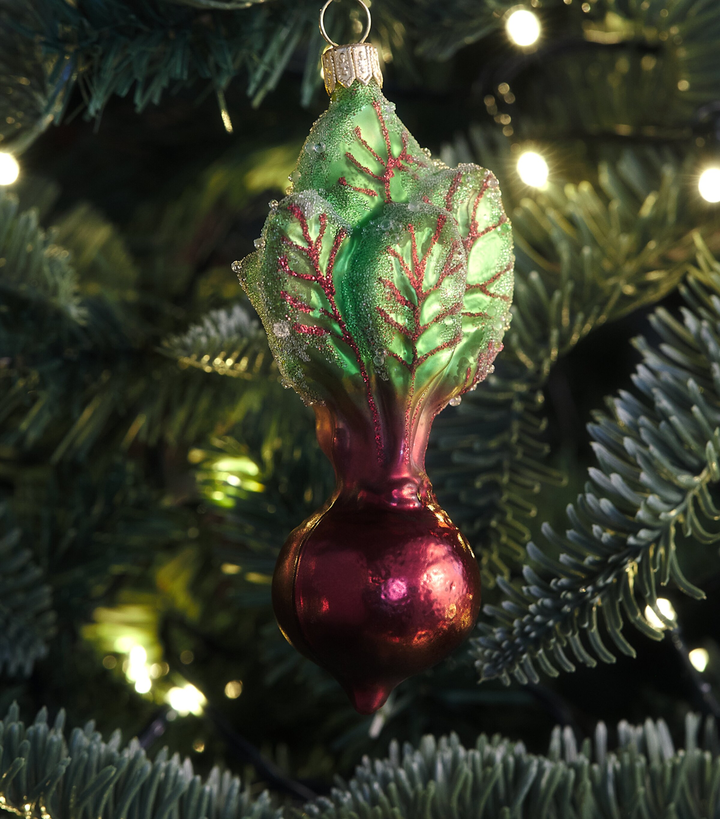 Harrods Beetroot Tree Decoration Image 2