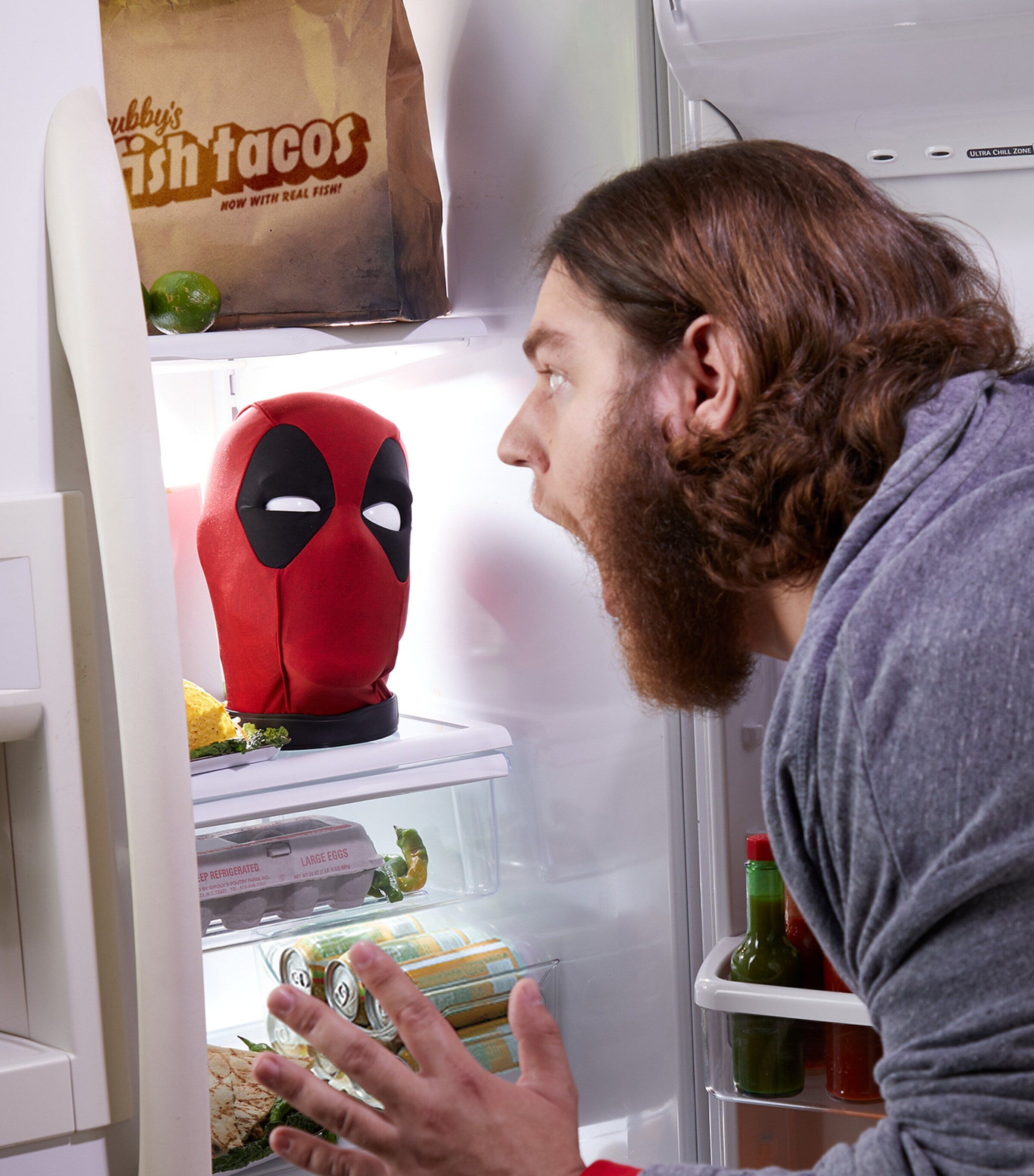 Marvel Marvel Legends Series Deadpool's Head Premium Interactive Head Image 5