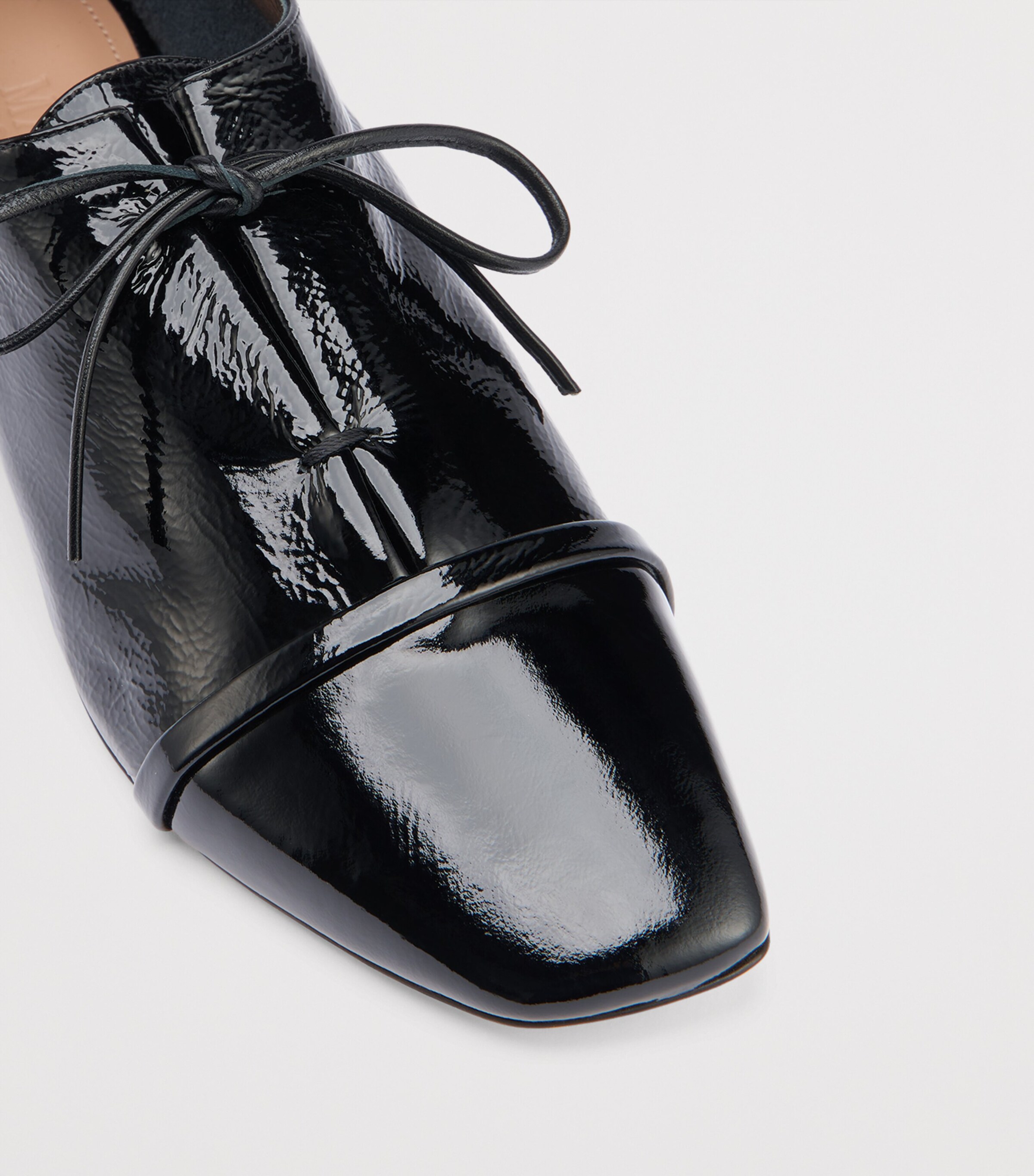 Patent Leather Jean Lace-up Flats BLACK Image 2