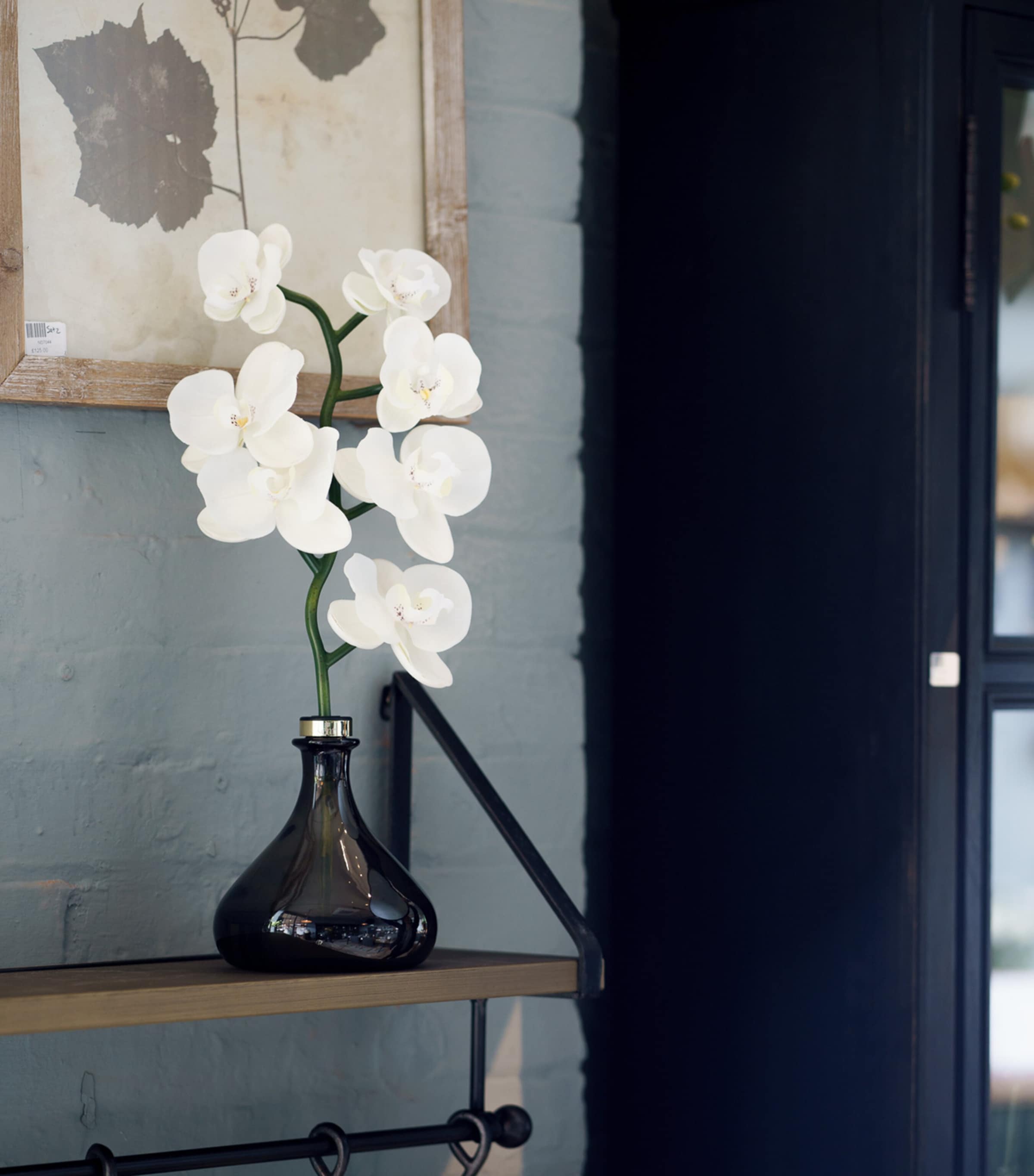 The Orchid Amber and Oud Diffuser (250ml) BRONZE Image 4