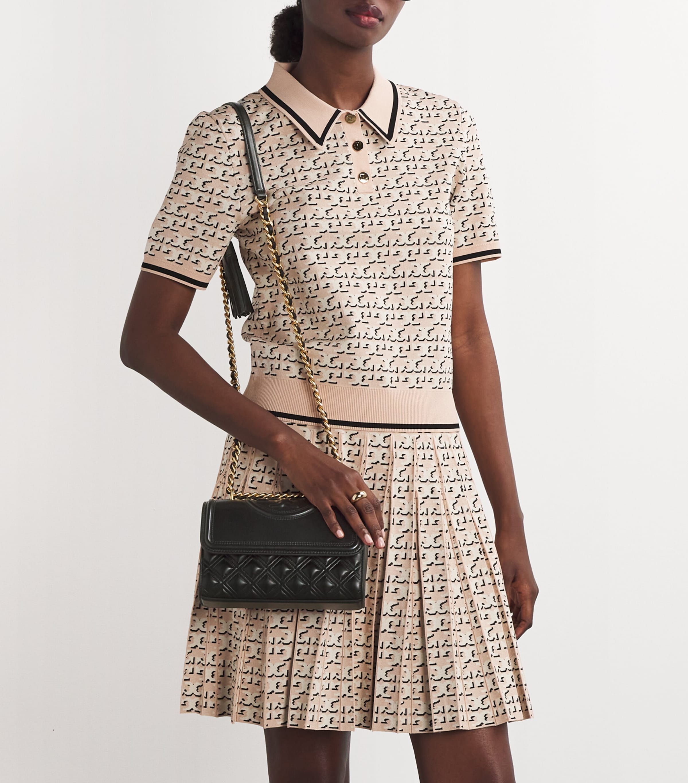 Small Leather Fleming Shoulder Bag BLACK Image 2