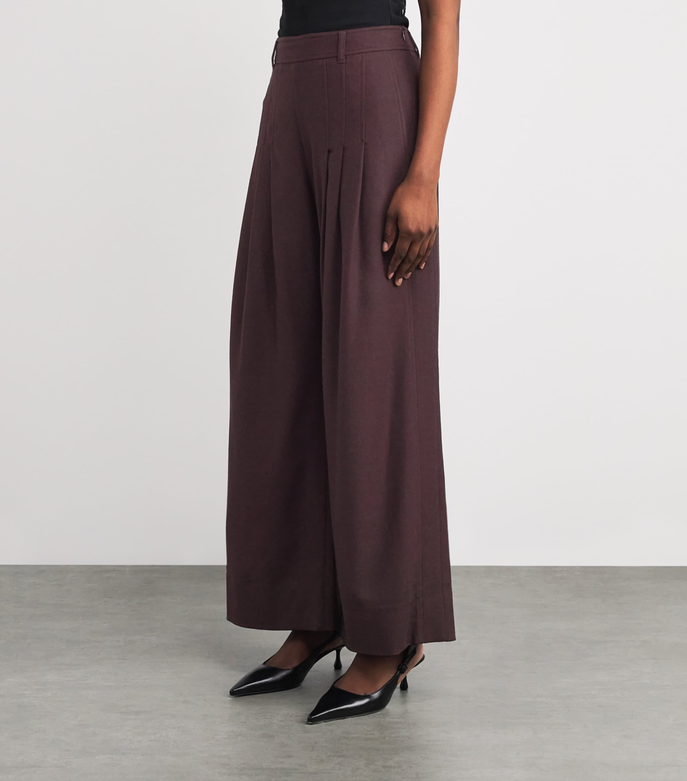 Pleated Wide-Leg Trousers BORDEAUX RED Image 3