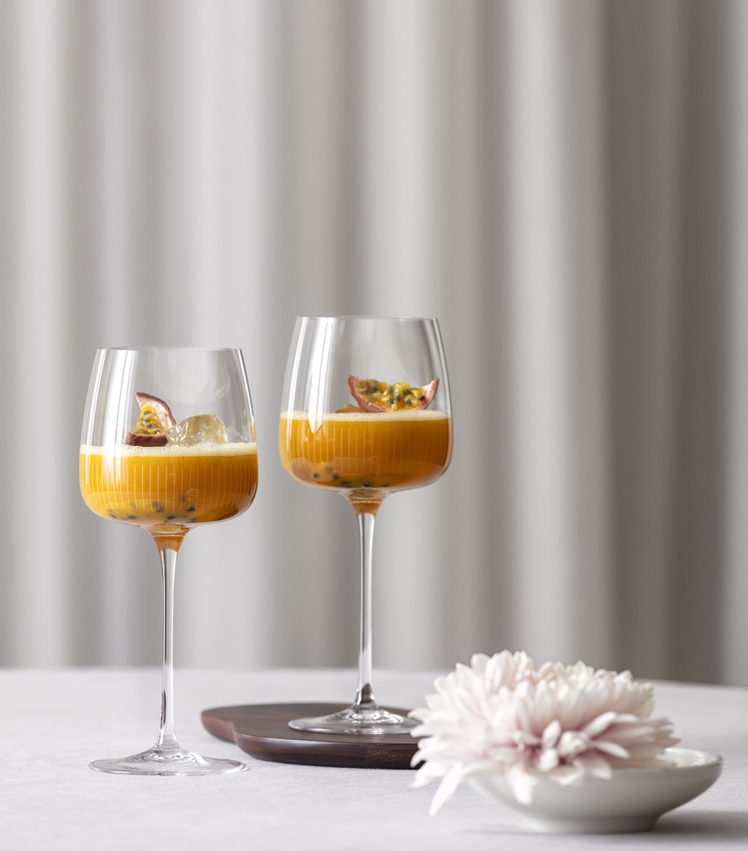 Set of 4 Crystal Afina Red Wine Glasses (200ml) CLEAR Image 4