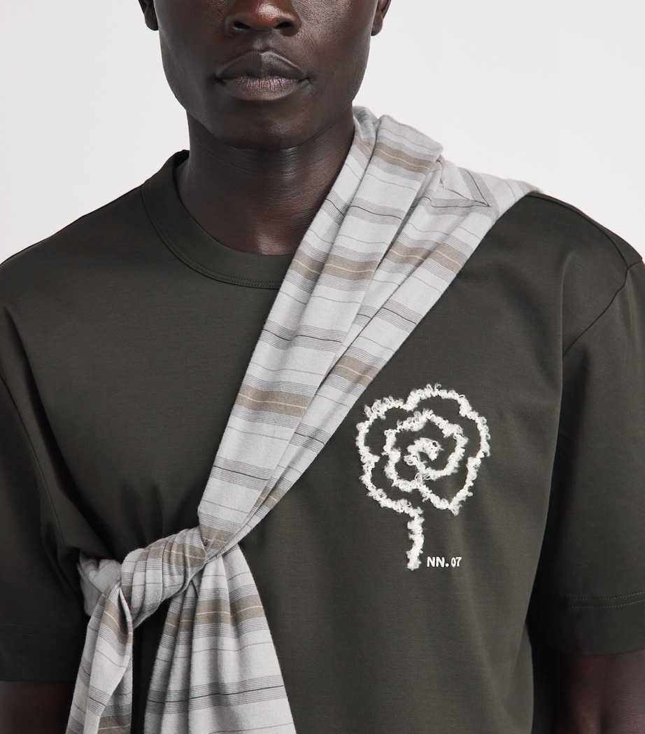 NN.07 Mens Organic Cotton Embroidered Pedro T-Shirt Dark Army Image 3