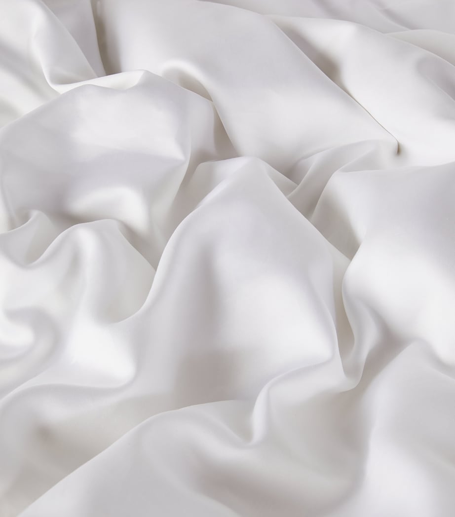 Capela Super King Fitted Sheet (180cm x 200cm) WHITE Image 7