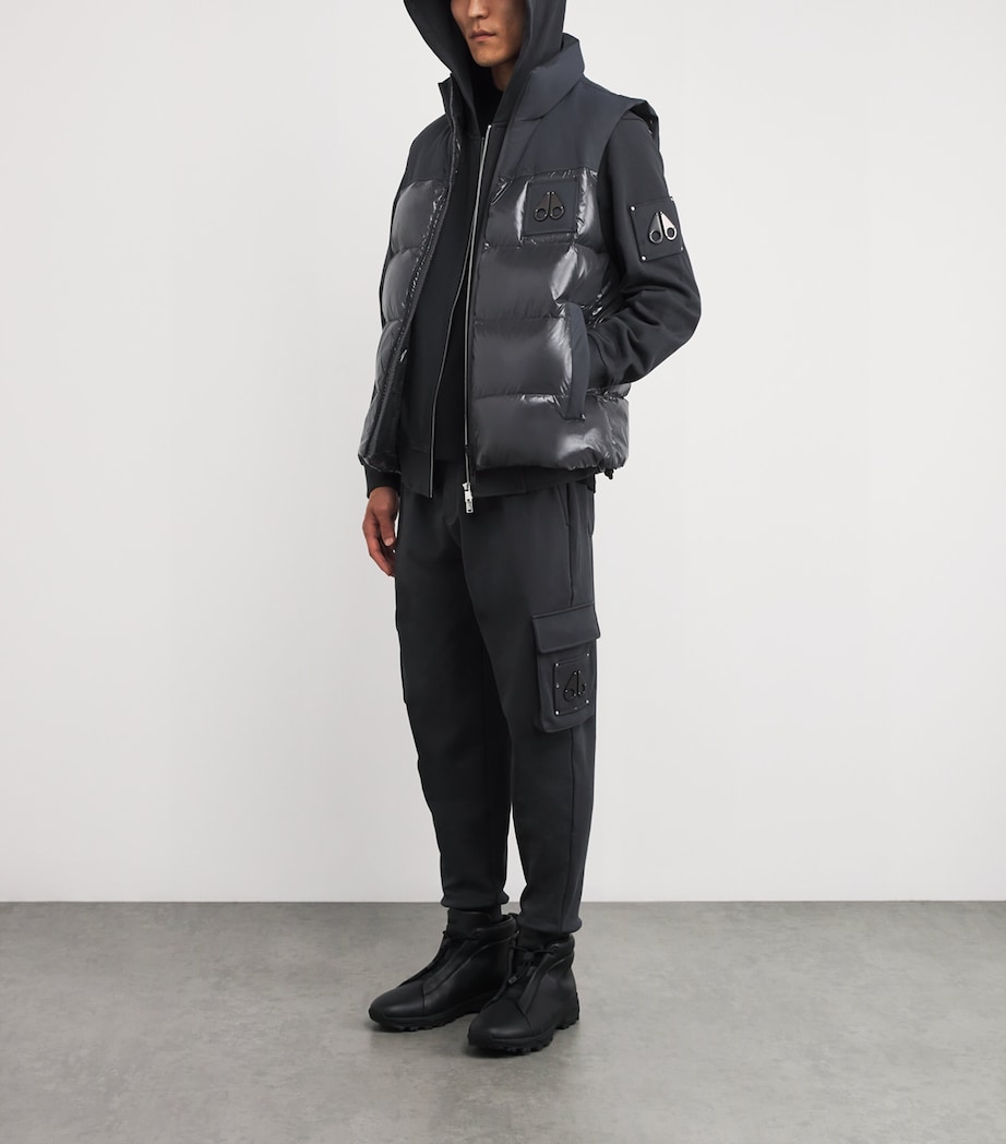 Down-Filled Victory Peak Gilet CEMENT - 1542 Image 2