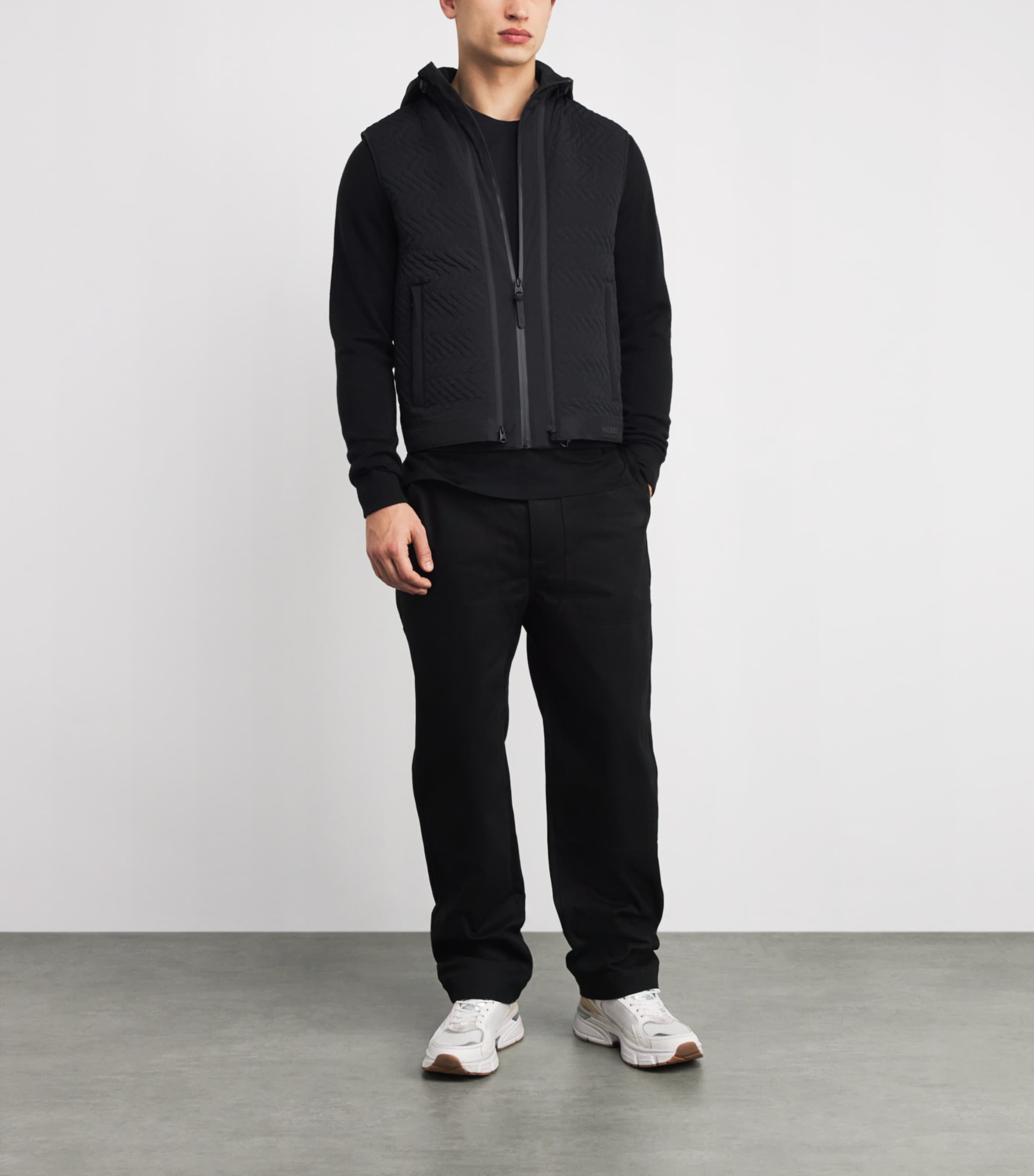 Down Barrett Hybrid Jacket C0001 BLACK Image 2