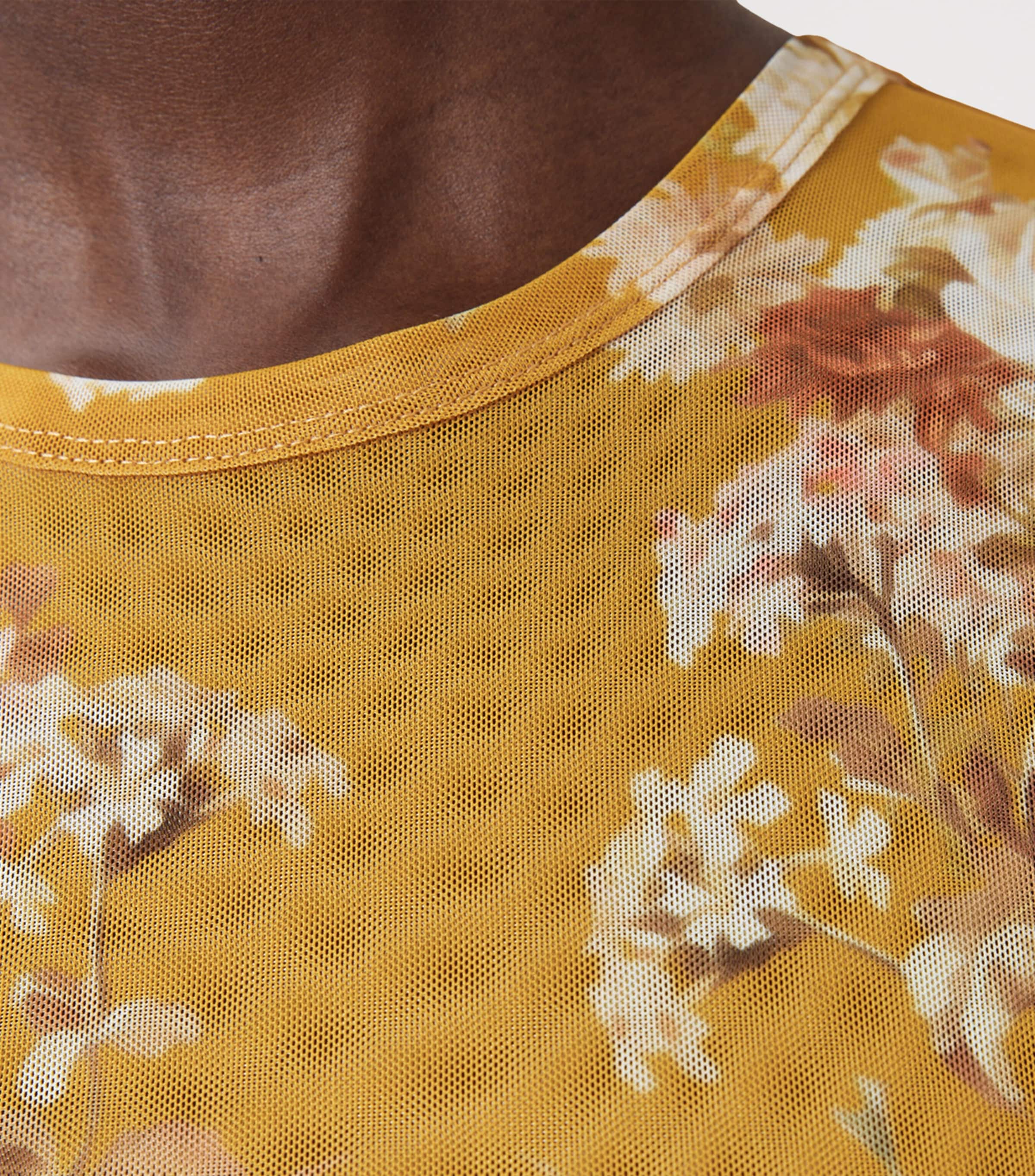 Mesh Floral Ellie T-Shirt ARMADA DEEP YELLOW Image 7