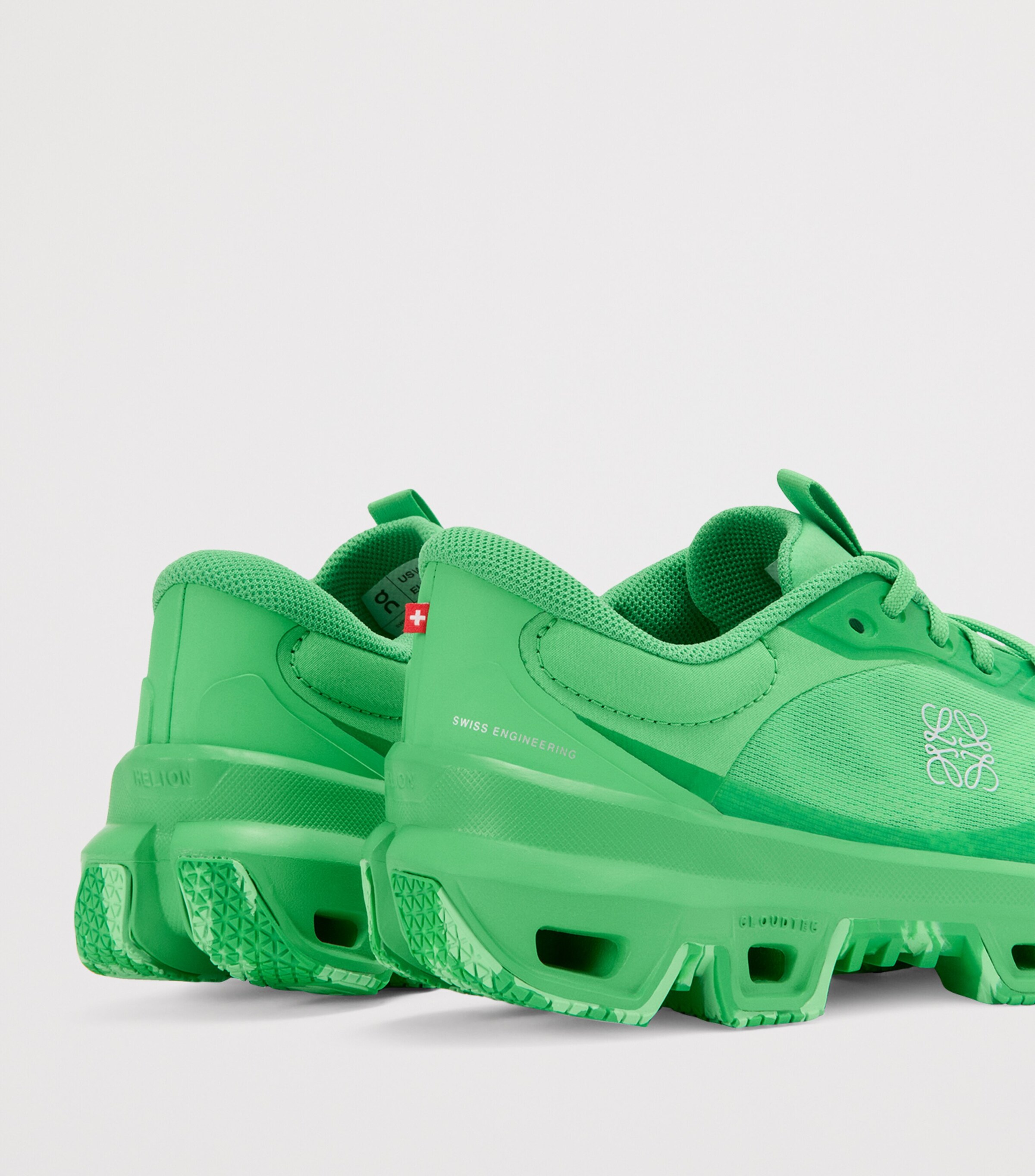 x On Cloudventure 2.0 Trainers GRASS GREEN Image 5