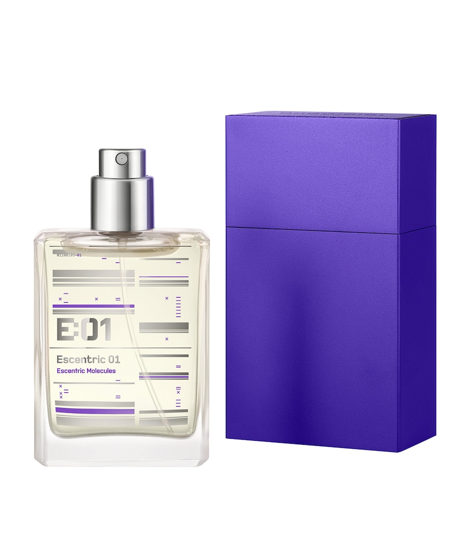 Escentric 01 Eau de Toilette and Case (30ml) NO COLOUR Image 3
