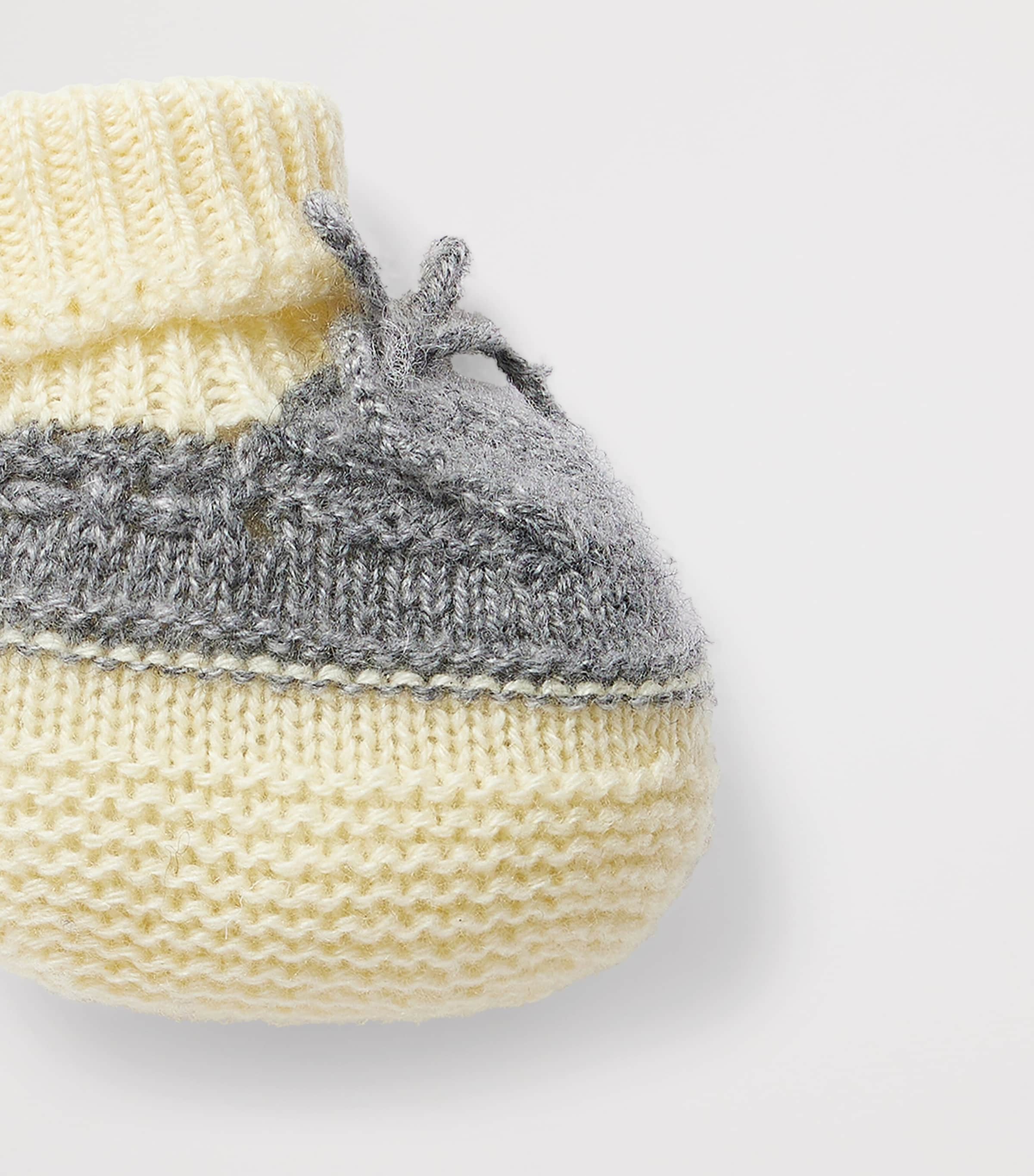 x Guest In Residence Cashmere Telse Booties (1-3 Months) RA GRIS CHINE MOYEN Image 3