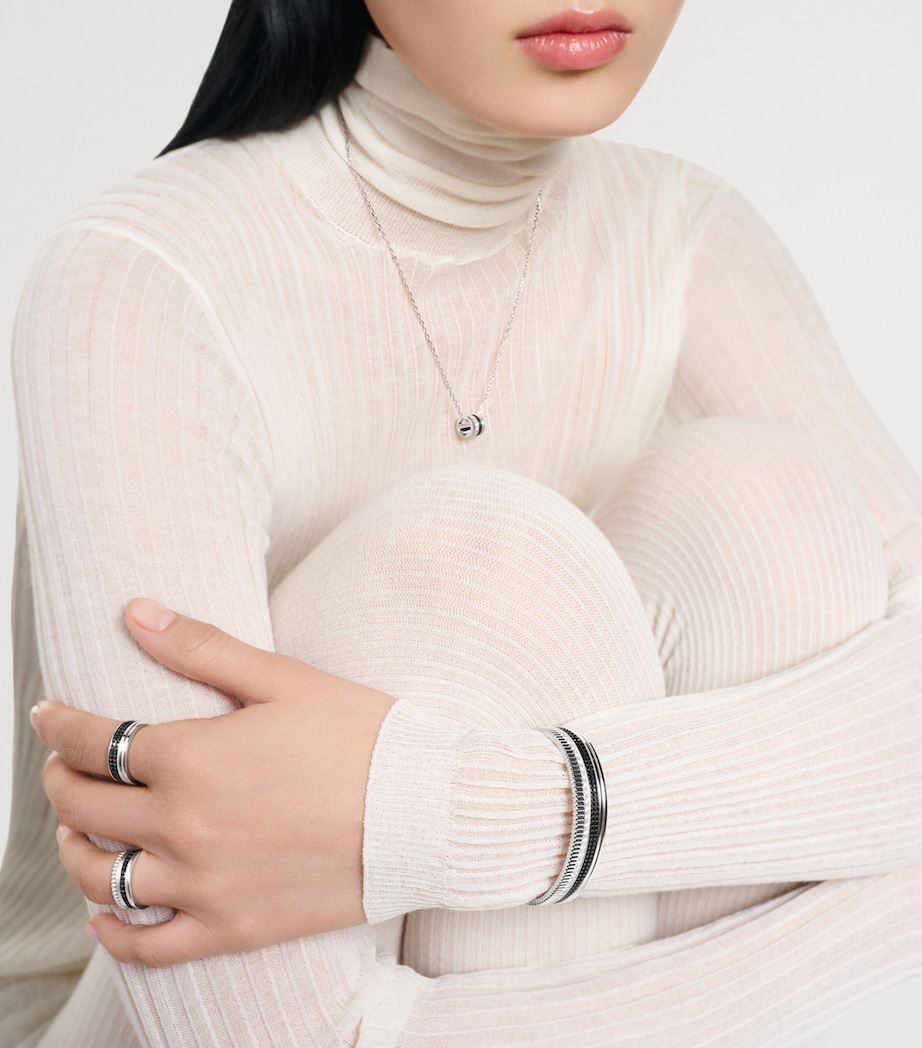 Small White Gold Quatre Black Ring NO COLOUR Image 2