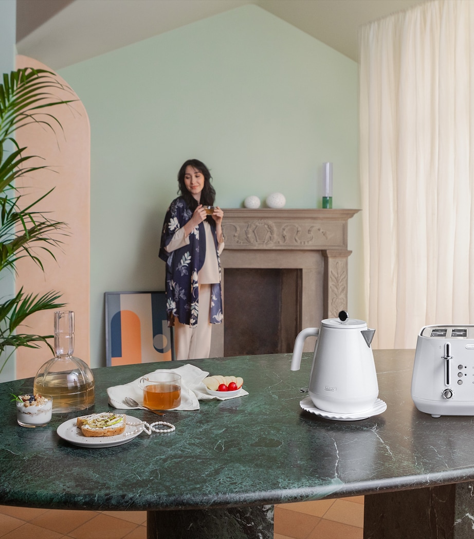 Eclettica Kettle (1.7L) WHITE Image 9