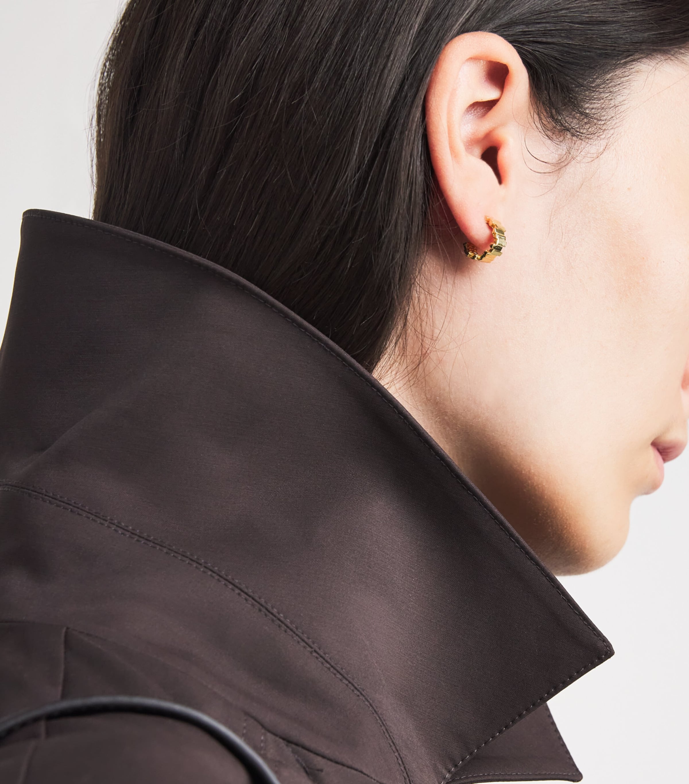 Suzanne Kalan Small Yellow Gold Golden Hoop Earrings Yg Image 2