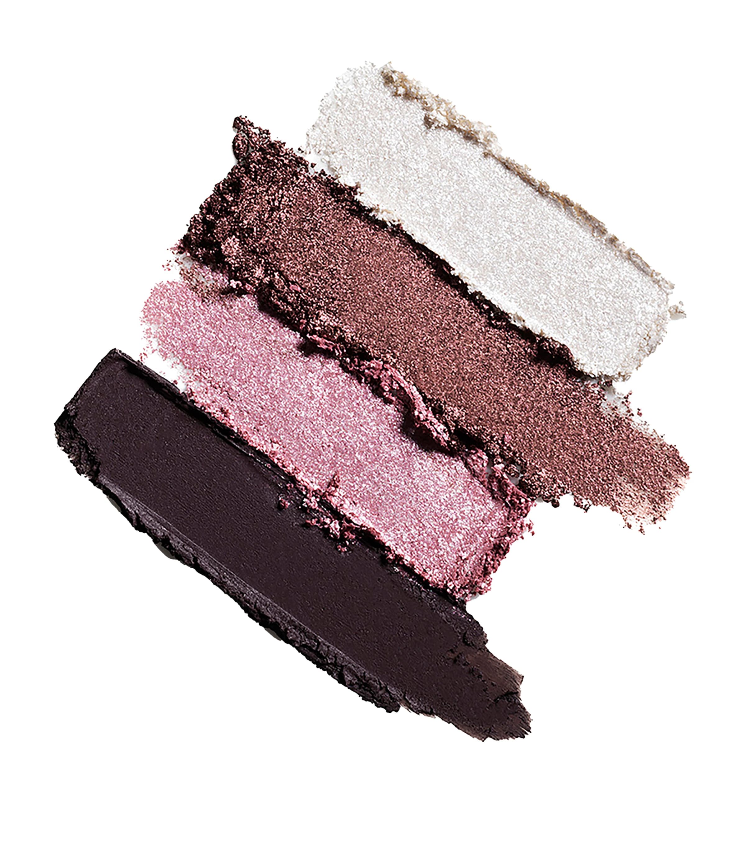Rabanne Handbag Eyeshadow Palette Don't Be Shy Image 2