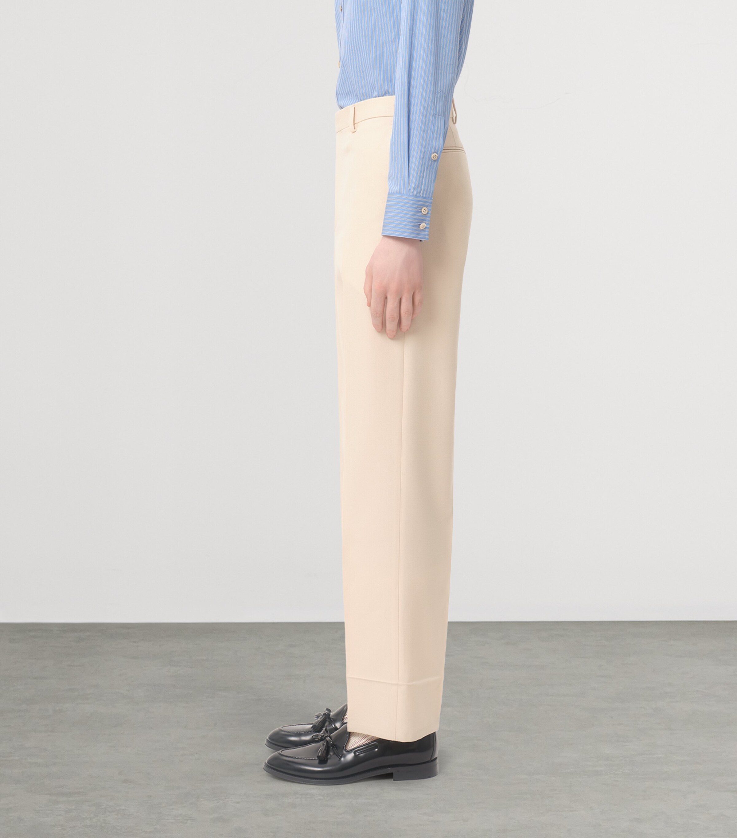 Valentino Garavani Mens Wool Straight-Leg Trousers Image 3