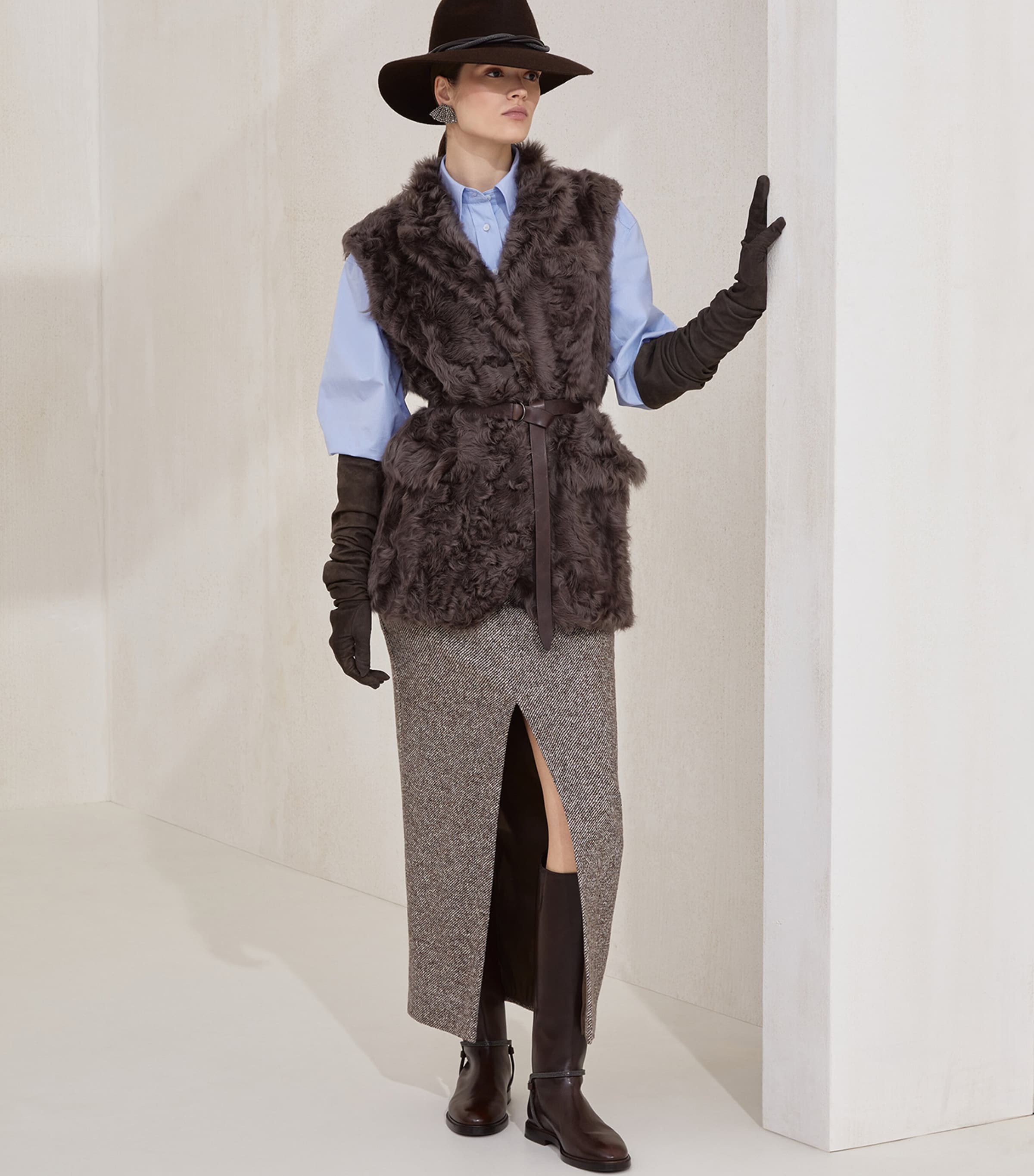 Wool-Silk Mélange Pencil Skirt C6321 Image 4