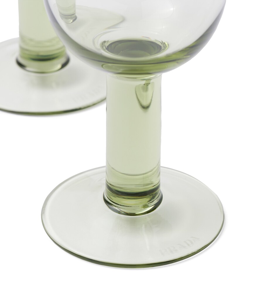 Set of 2 Plinth White Wine Glasses F0U6Z Image 4