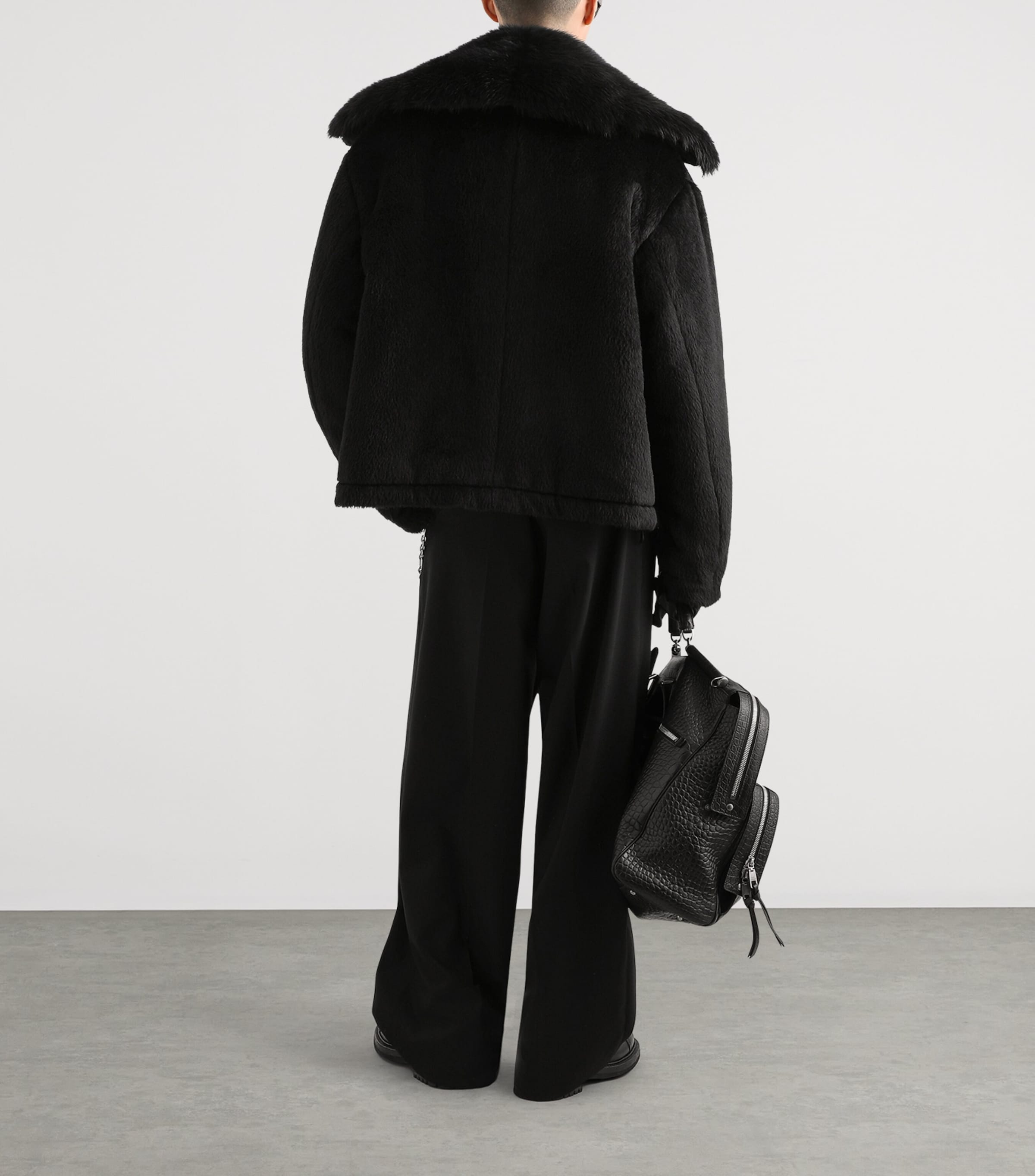 Dolce&Gabbana Mens Virgin wool Pleated Trousers Black Image 3
