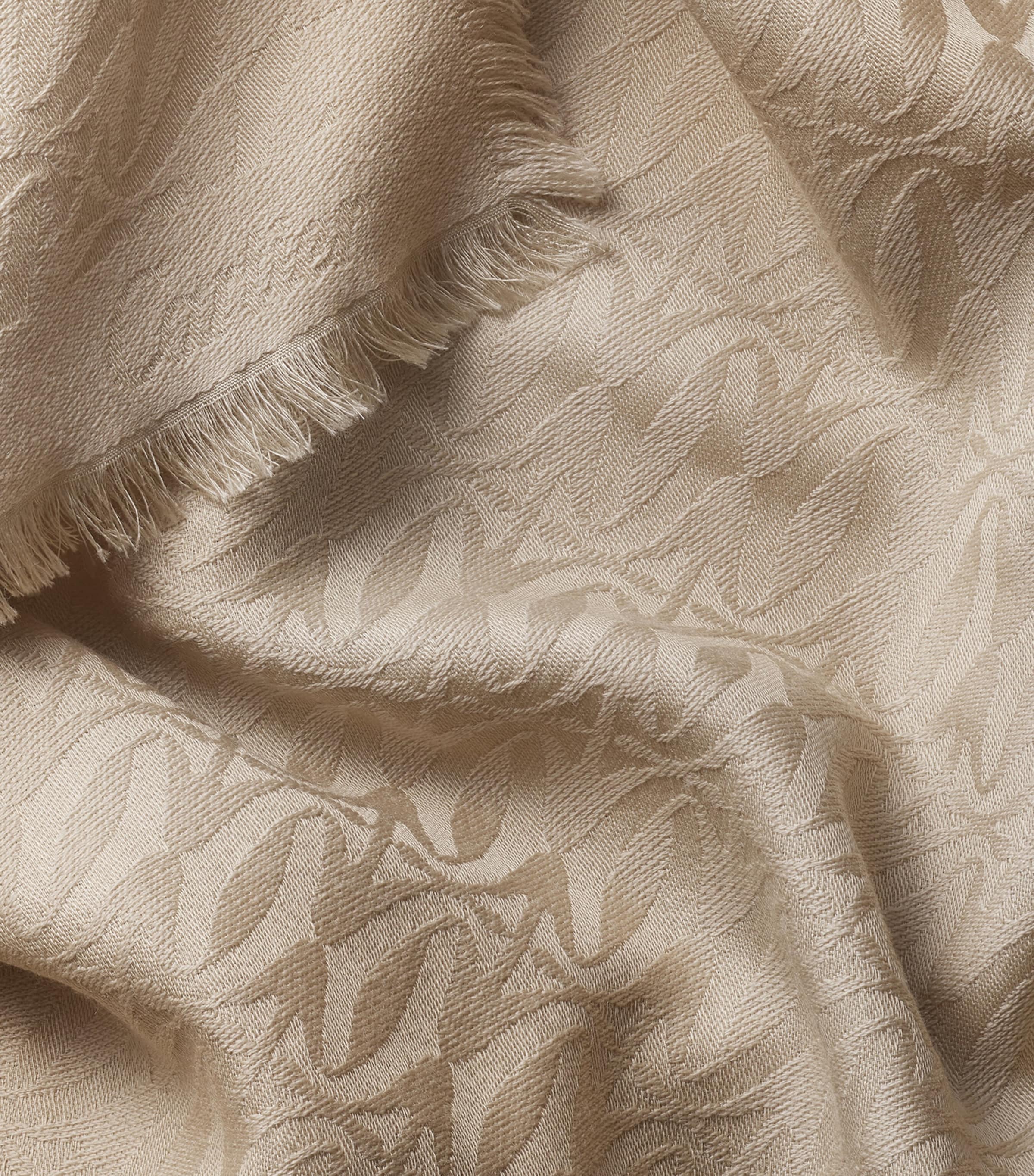 Wool-Silk C de Cartier Shawl CLAY Image 2