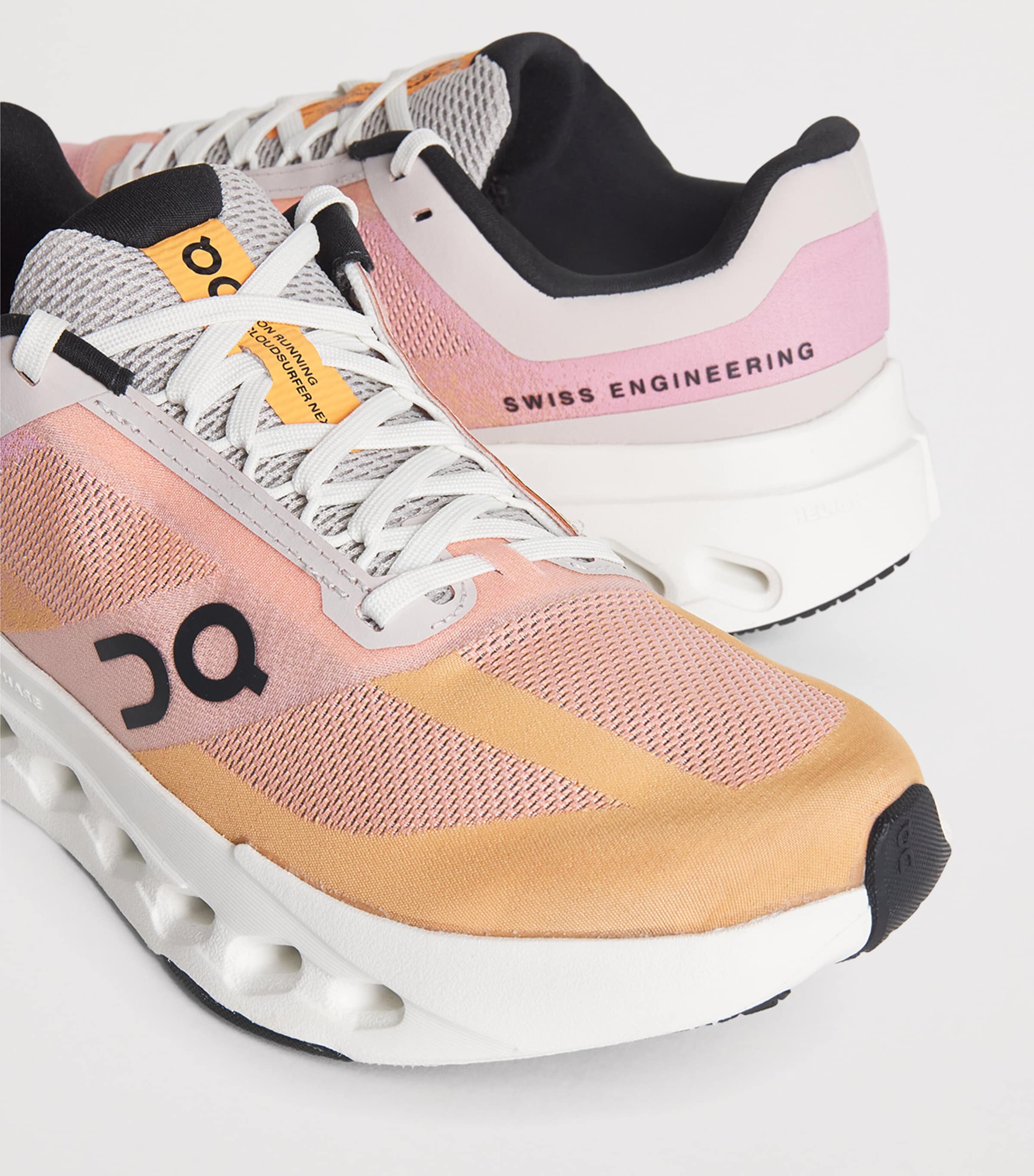 Cloudsurfer Next Trainers TANGERINE | IVORY Image 5