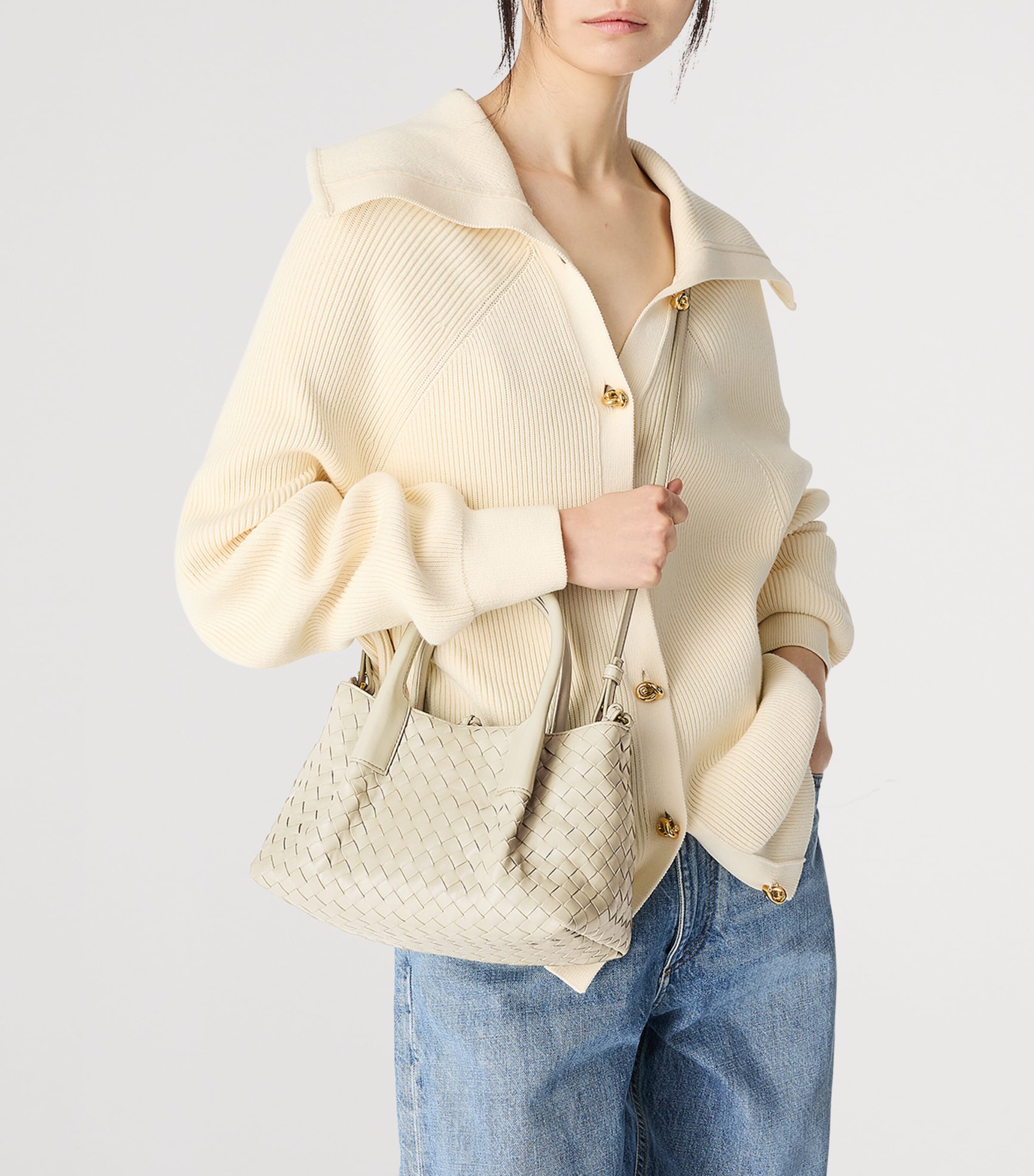 トートバッグ Bottega Veneta Sand Leather Small Pinacoteca Shopping Bag BOTTEGA VENETA Pinacoteca small intrecciato leather tote