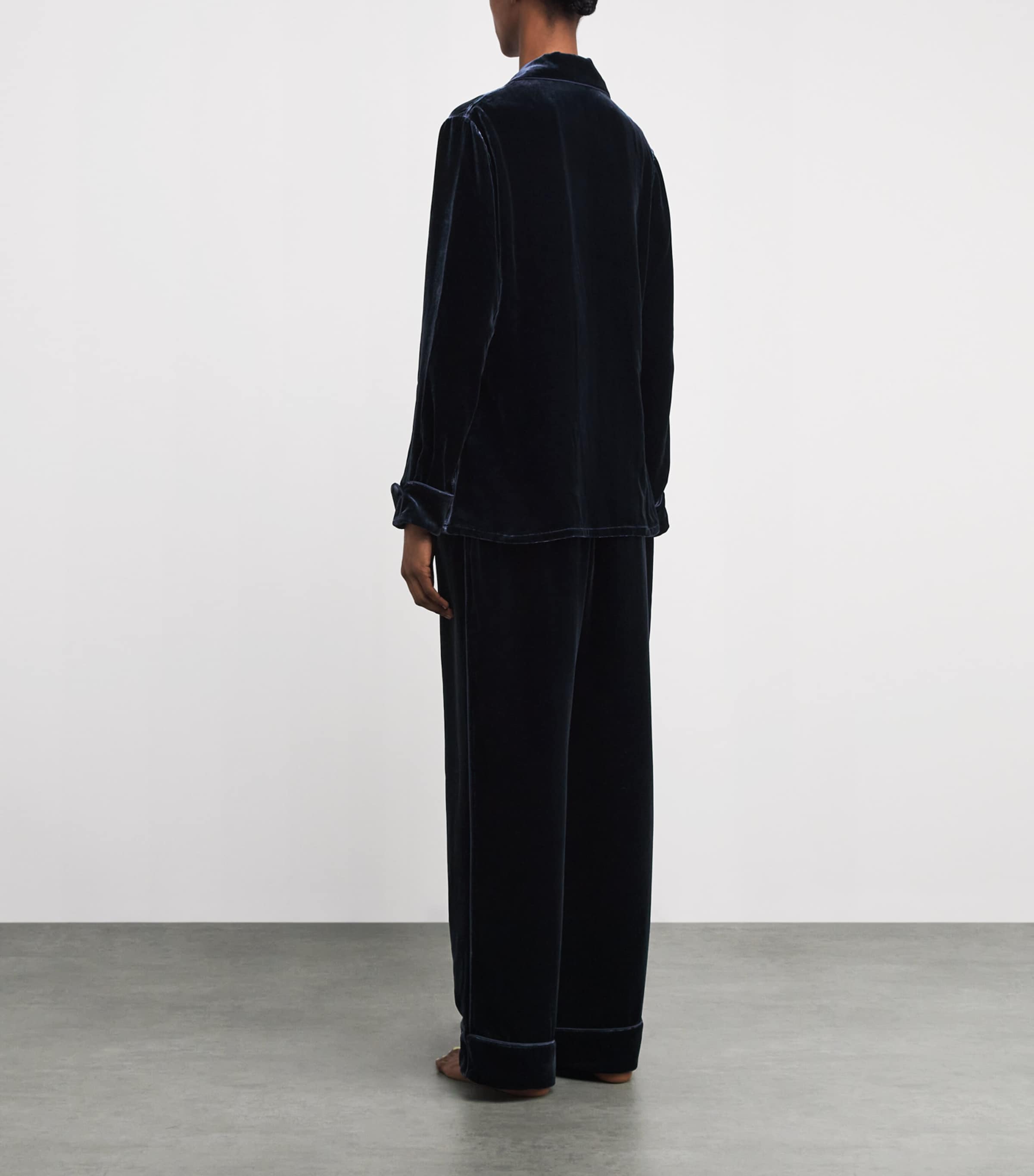 Velvet Coco Pyjama Set ECLIPSE Image 3