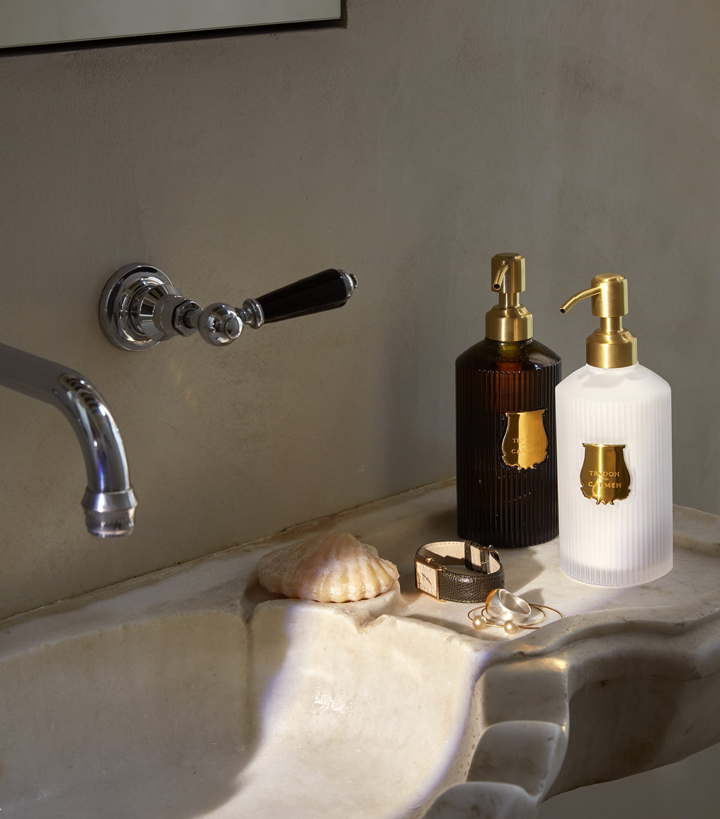 Trudon Carmen Scented Hand Lotion (350ml) White Image 3
