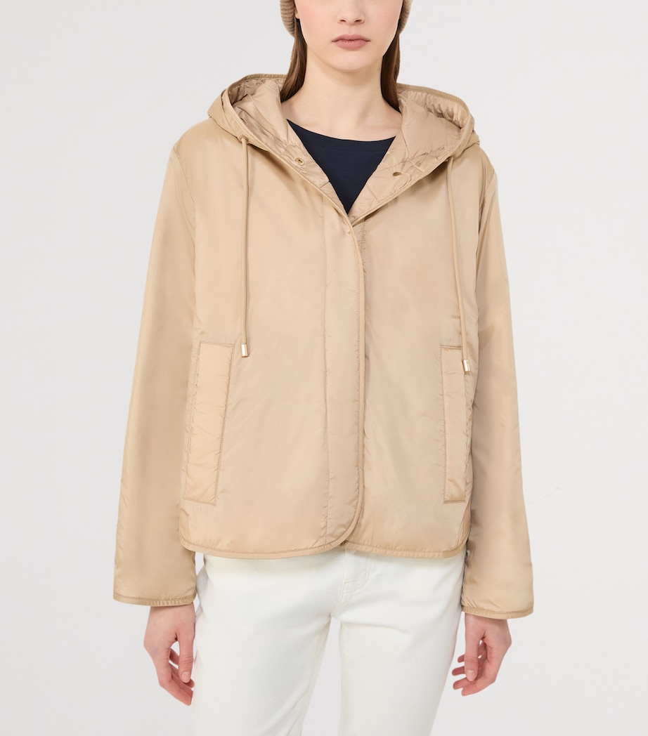 Weekend Max Mara Womens Water-Repellent Padded Jacket Beige Image 4