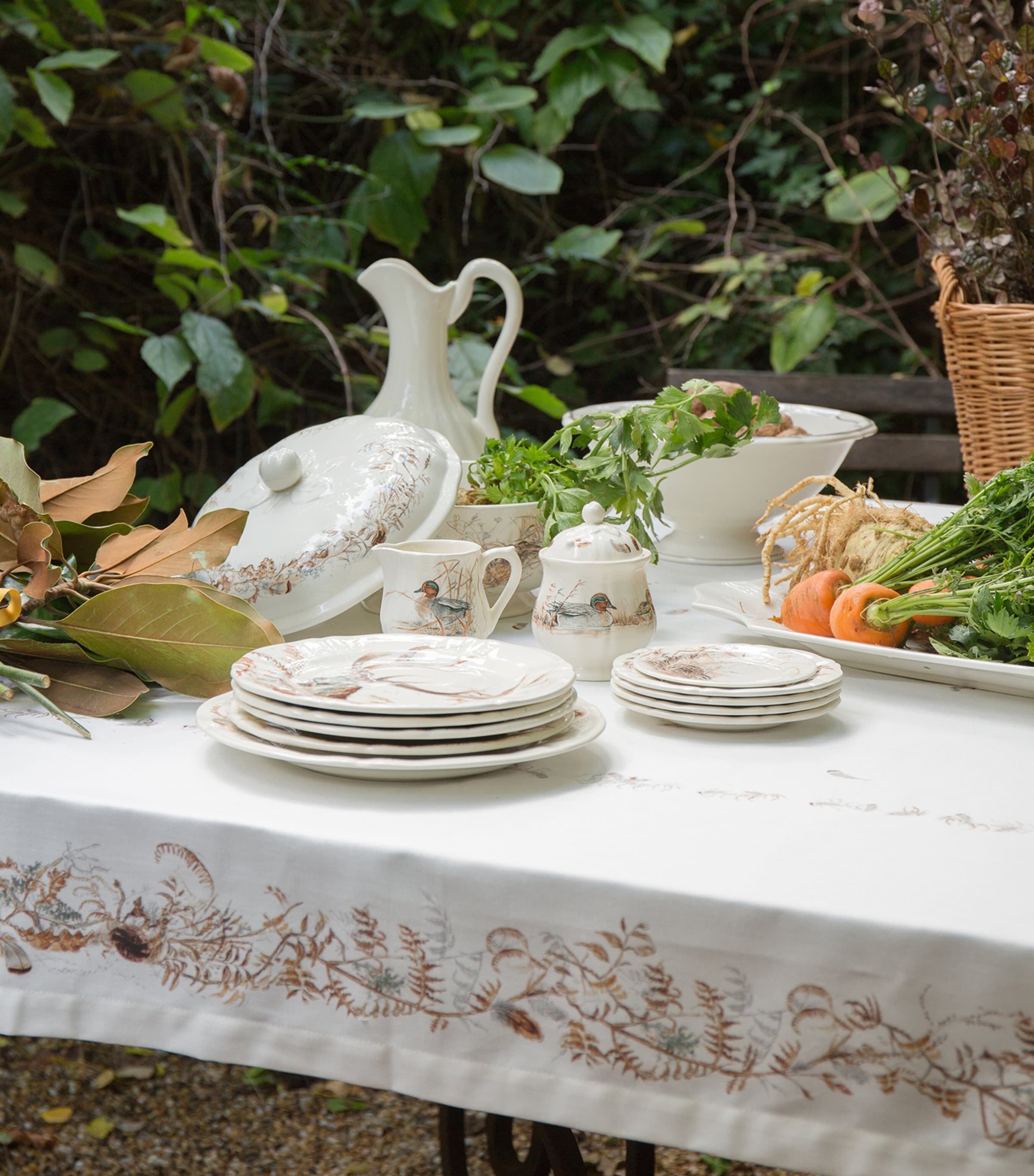 Set of 6 Assorted Sologne Dessert Plates (23cm) WHITE, BROWN Image 2