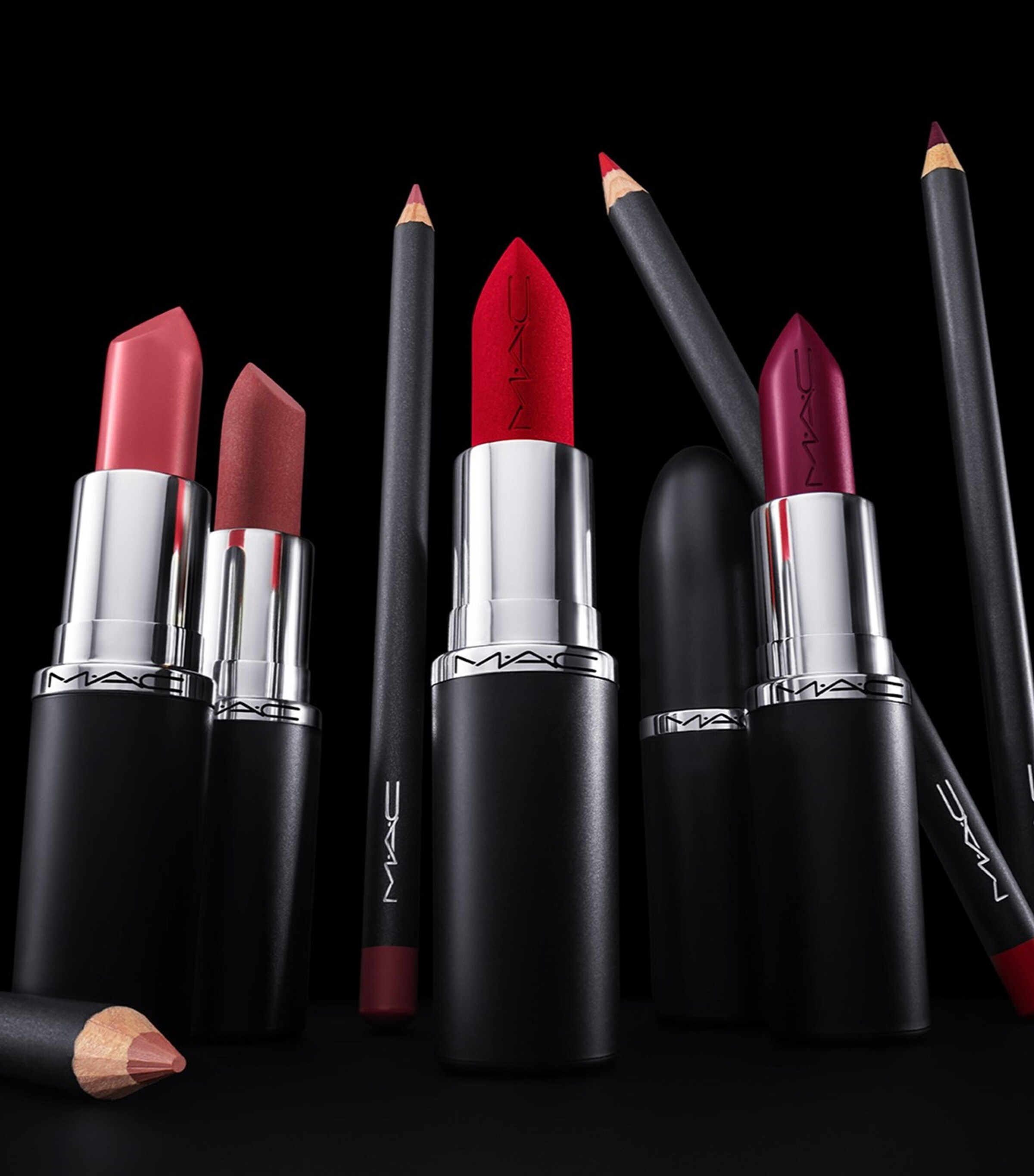 MAC MACximal Sleek Satin Lipstick Brave Image 3