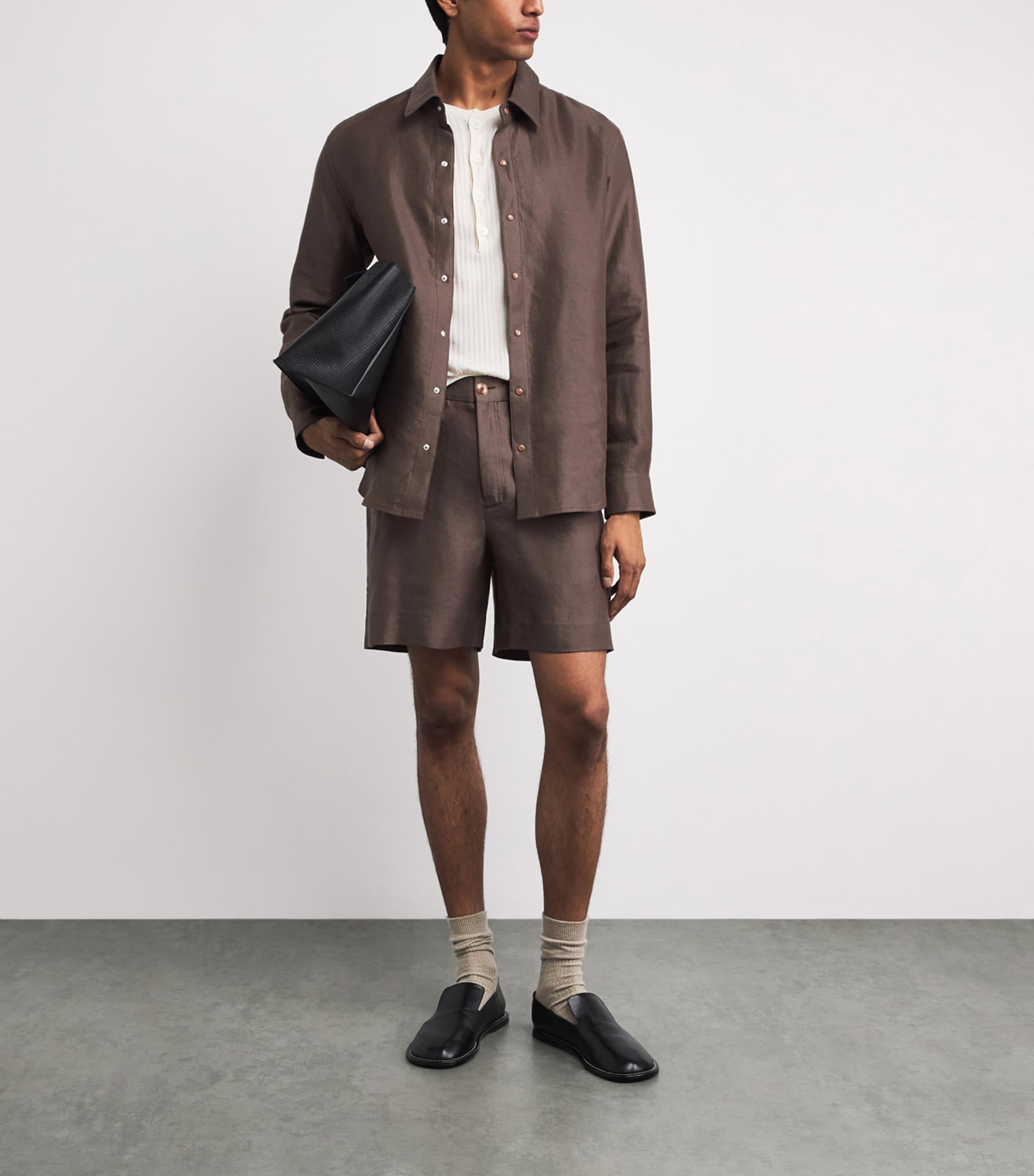 GOD'S TRUE CASHMERE Mens Linen Cocoa Shorts Orange Sunstone Image 2