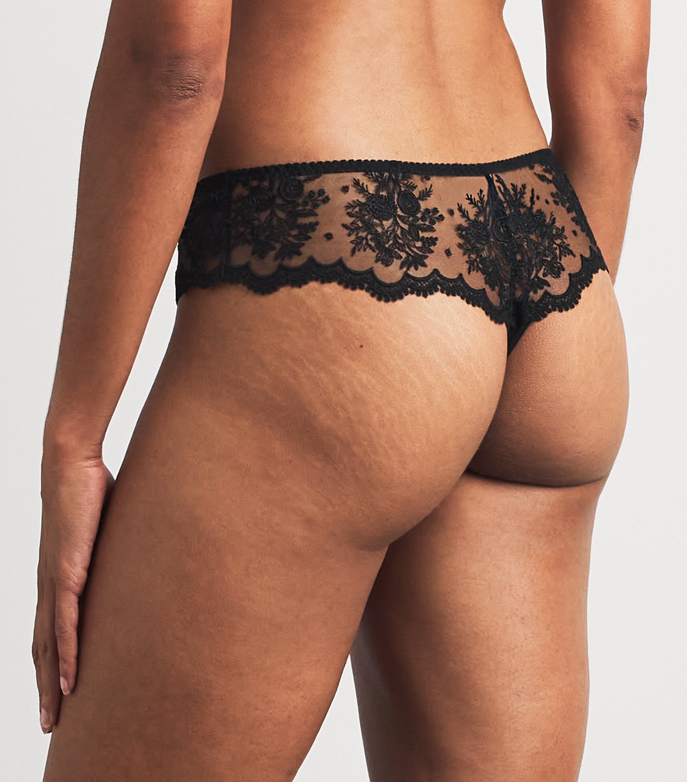 Simone Perele Womens Lace Intrigue Tanga Briefs Noir Image 3