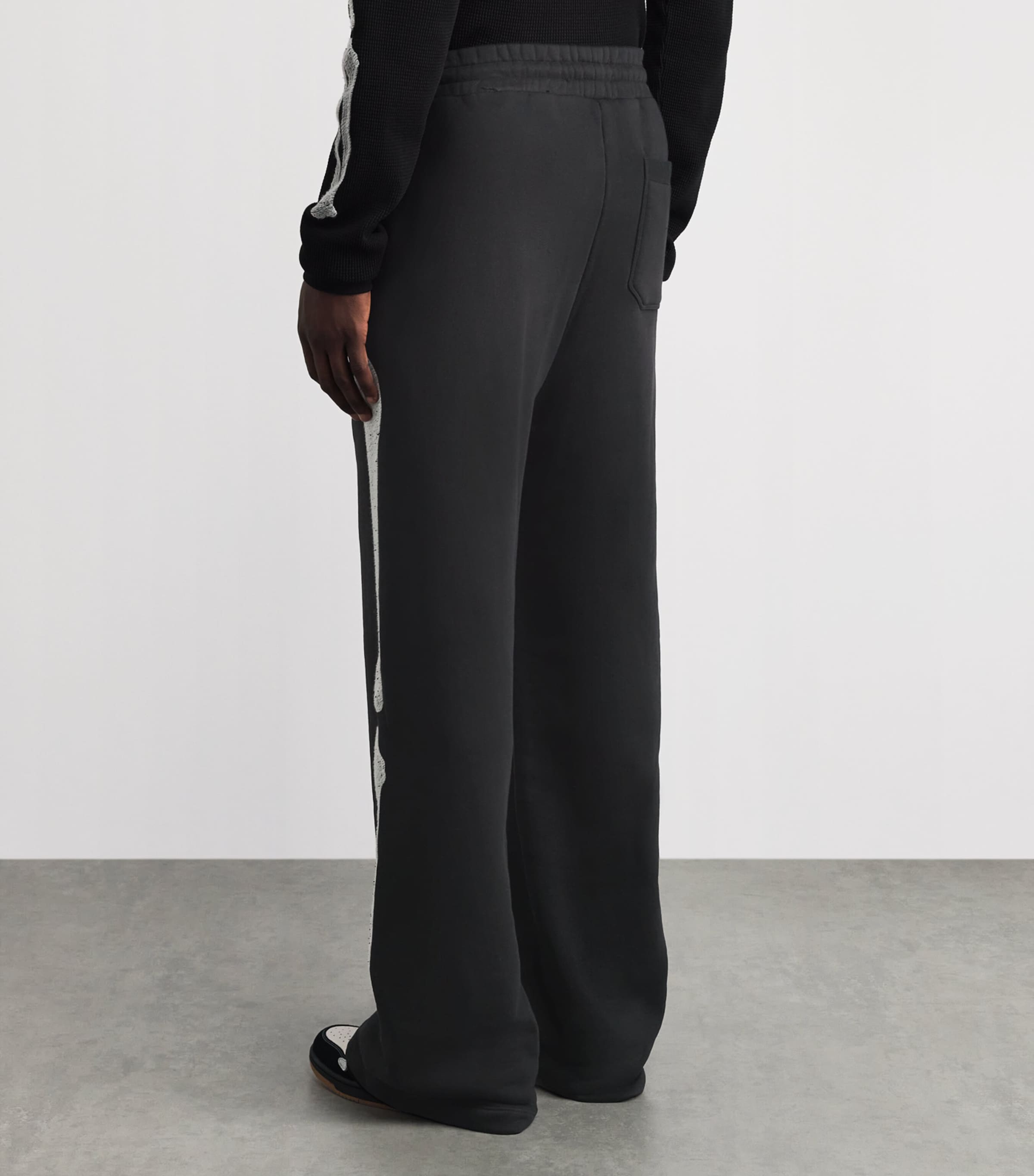 AMIRI Mens Cotton Bones Oversized Sweatpants Black Image 5