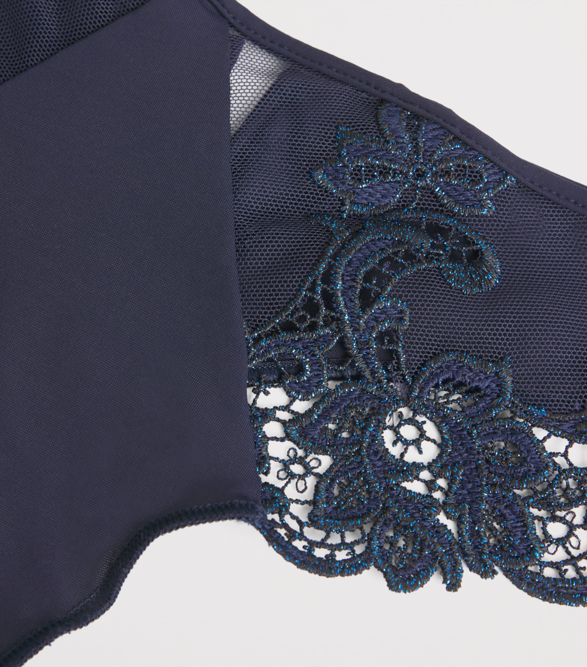 Lace Saga Tanga Thongs 556 SAPPHIRE Image 4