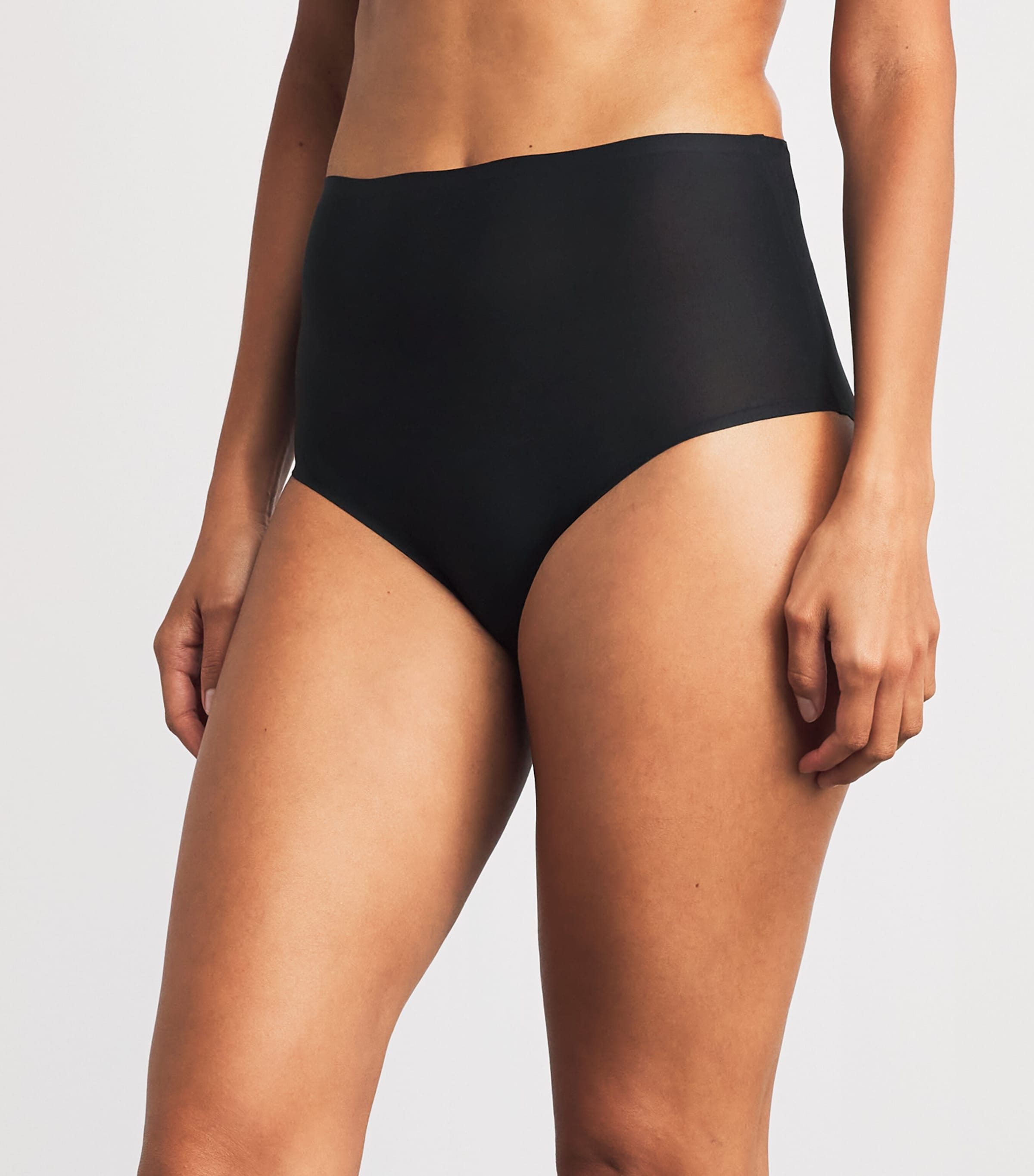 Chantelle Womens High-Rise SoftStretch Briefs Black Image 2