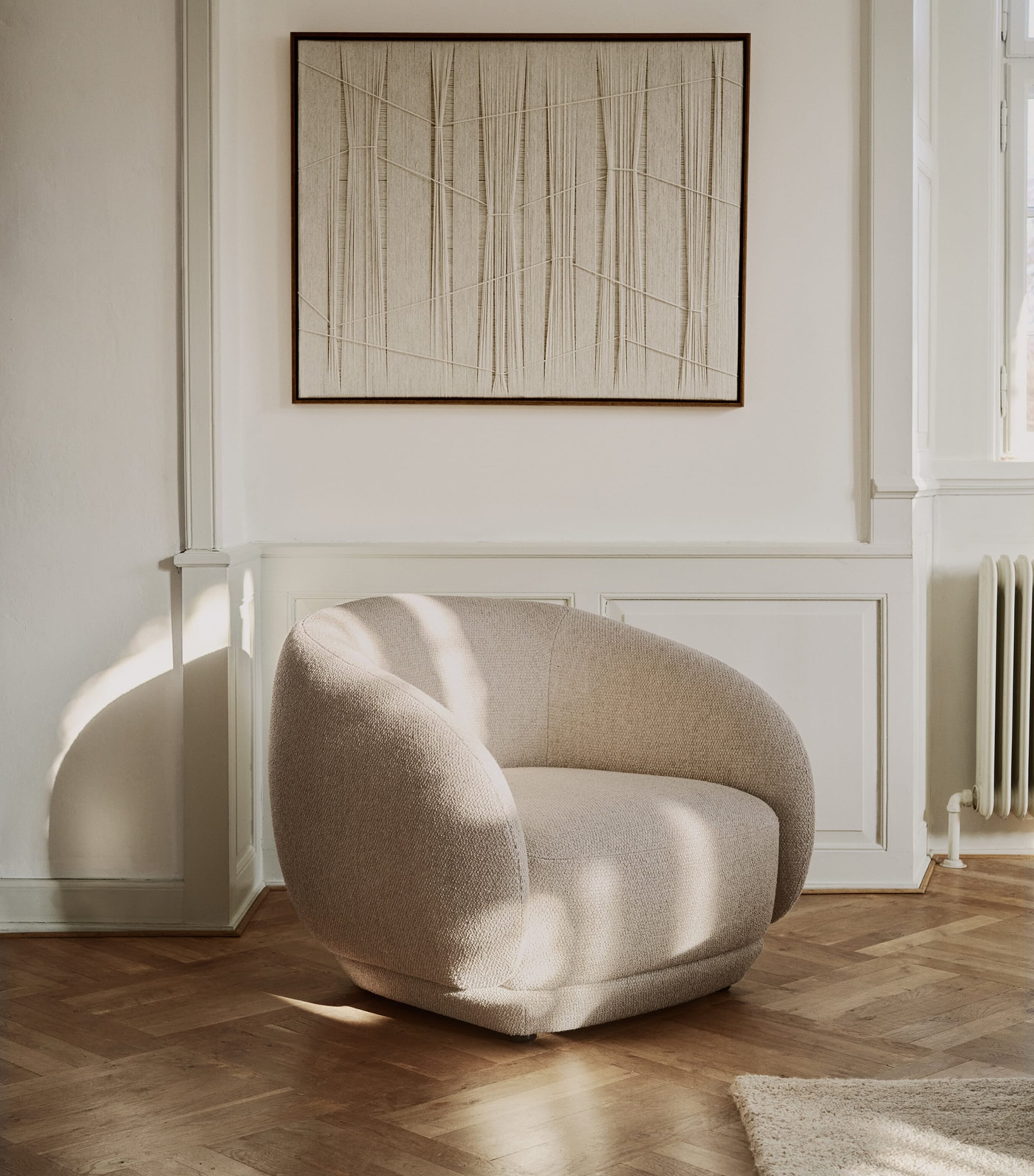 BoConcept Fabric Bolzano Armchair Beige Image 3