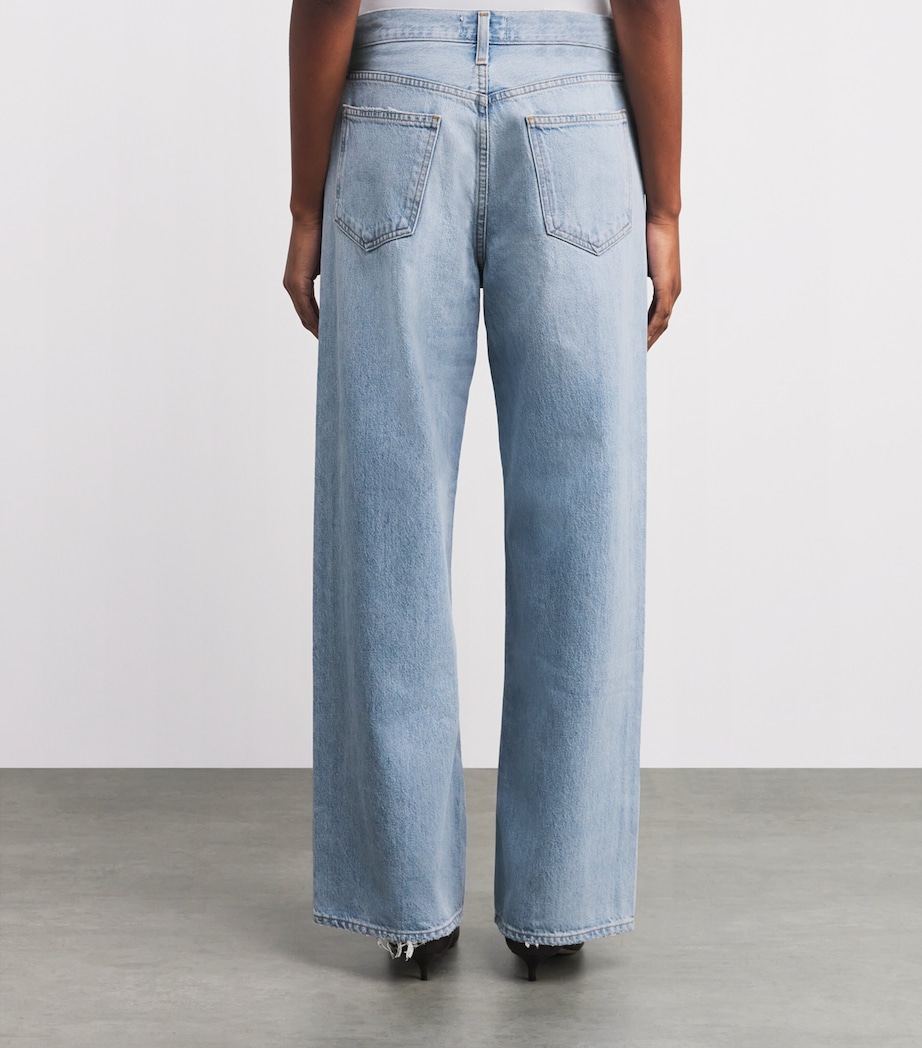 The Low-Slung Baggy Jeans SPARK Image 4