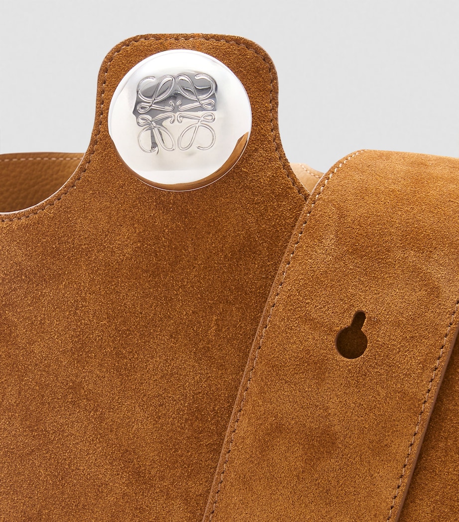 Large Suede Pebble Bucket Bag TOBACCO Image 8