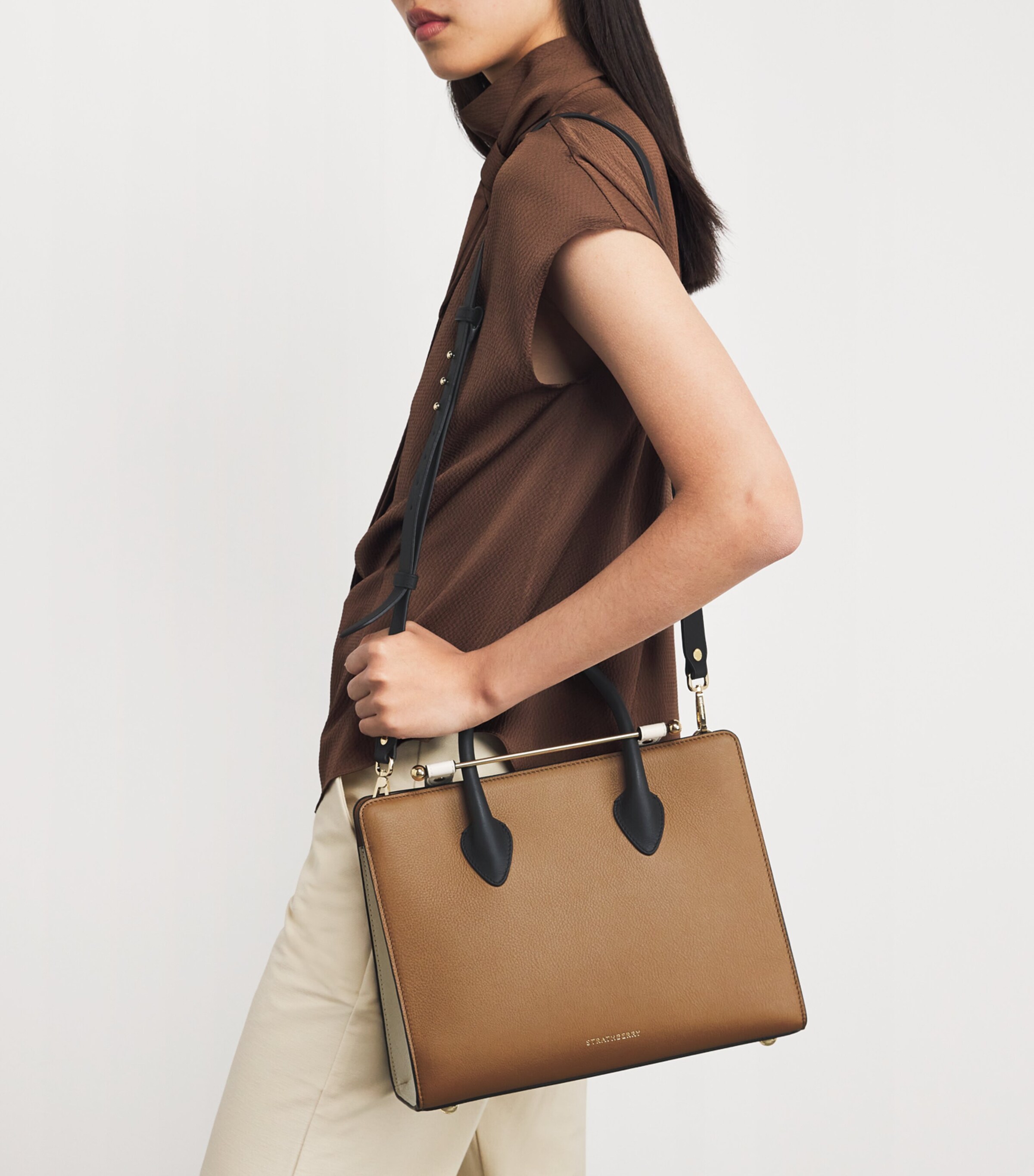 Strathberry Midi Leather Tote Bag Clay/white/black Image 5