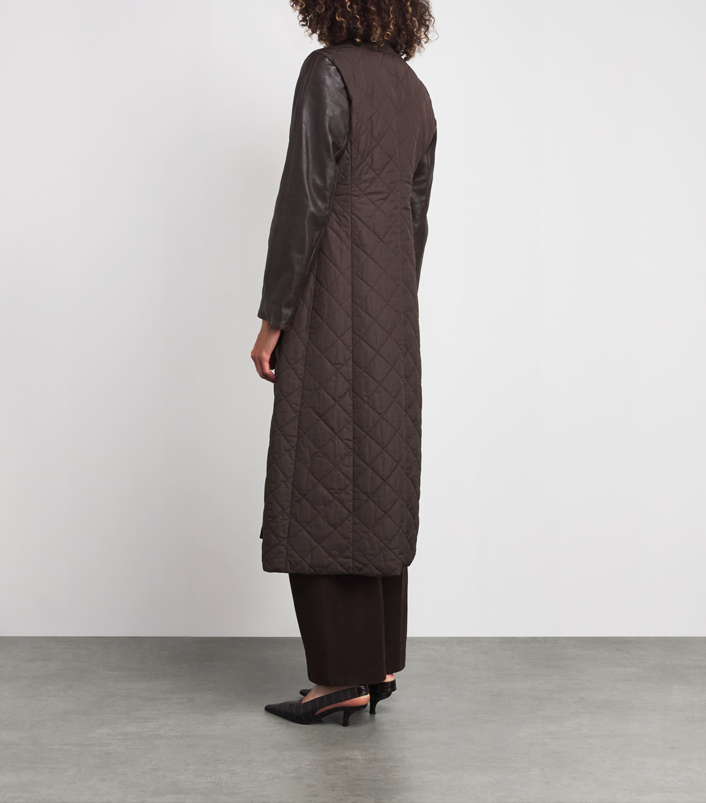 Leather-Sleeve Quilted Coat BROWN Image 4
