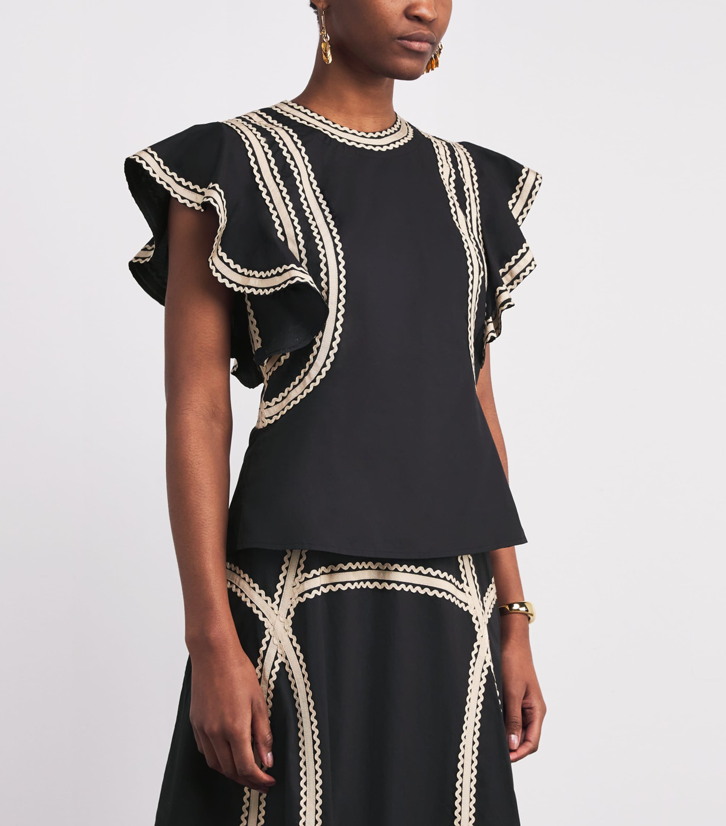 Flutter-Sleeve Anora Blouse NOIR Image 3