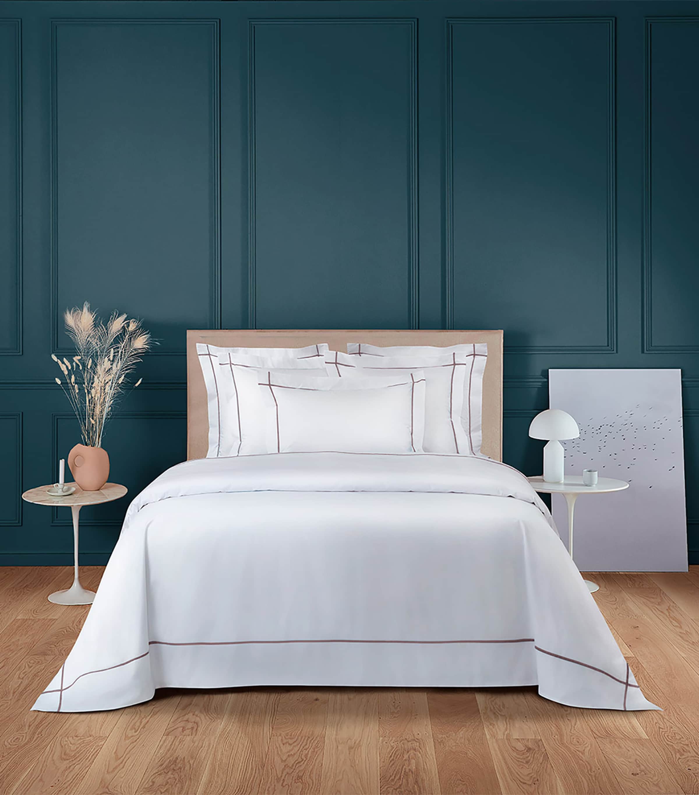 Yves Delorme Athena Iris King Oxford Pillowcase In Purple